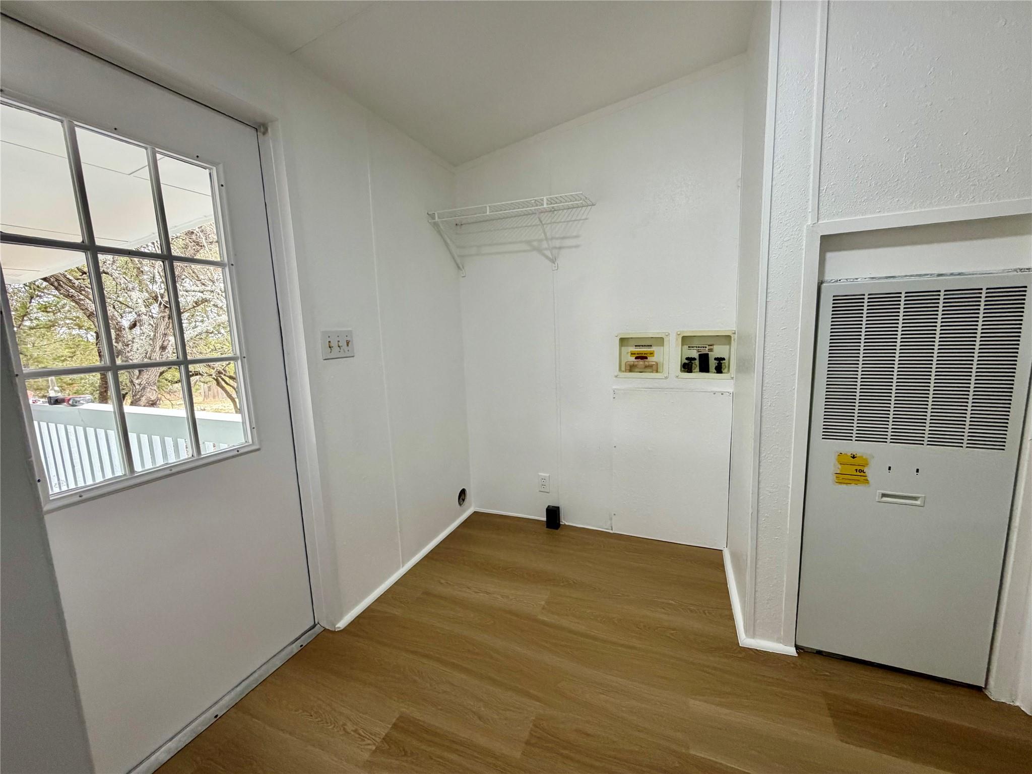 831 Rolling Block Dr, Liberty Hill, TX 78642