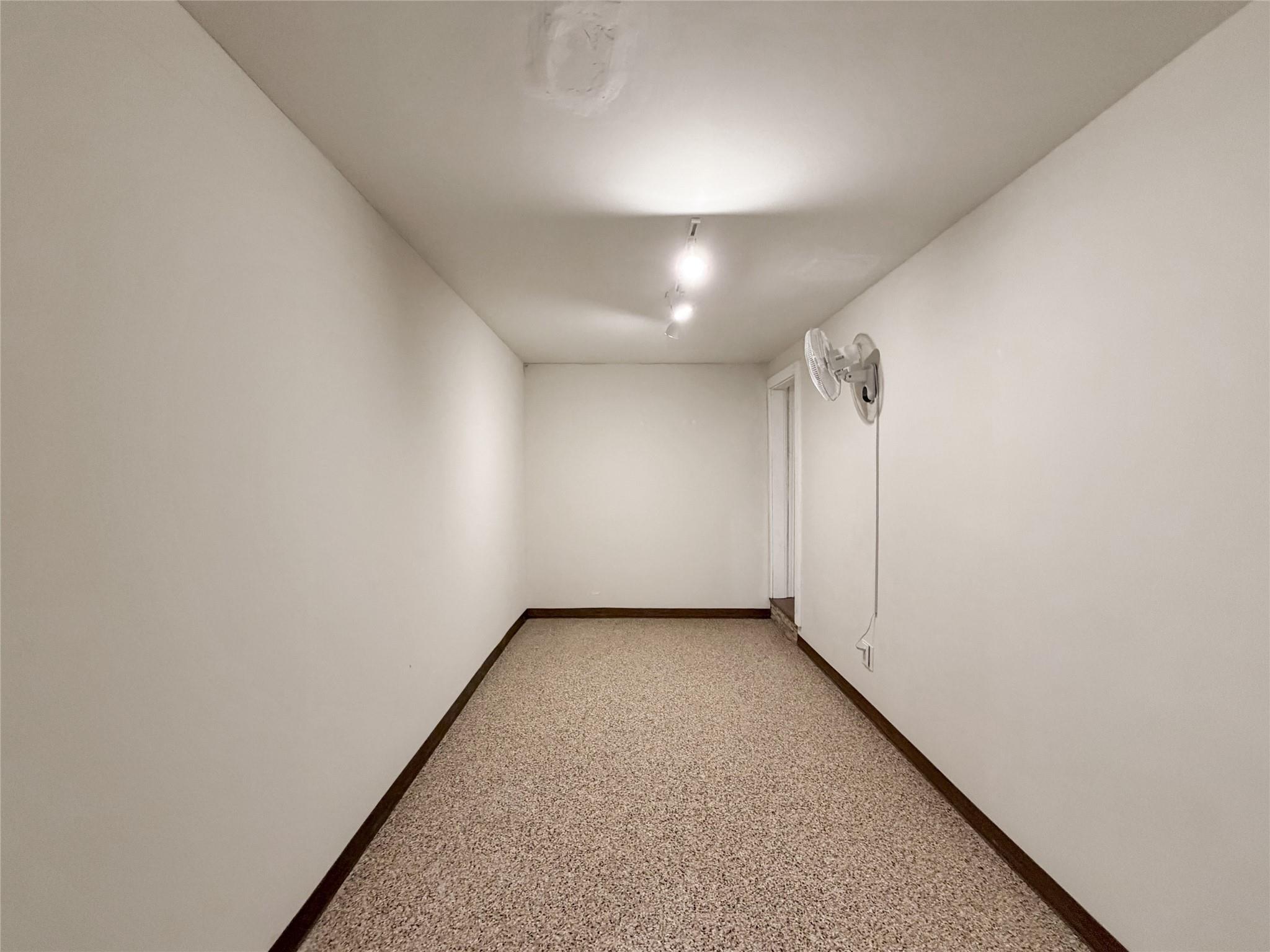 231 Vip Dr, Canyon Lake, TX 78133