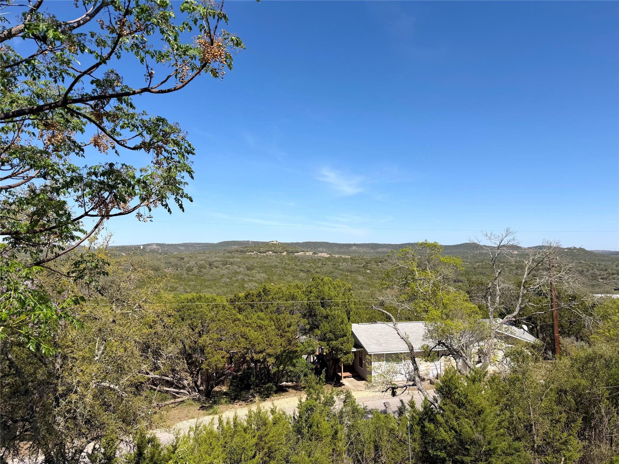 231 Vip Dr, Canyon Lake, TX 78133