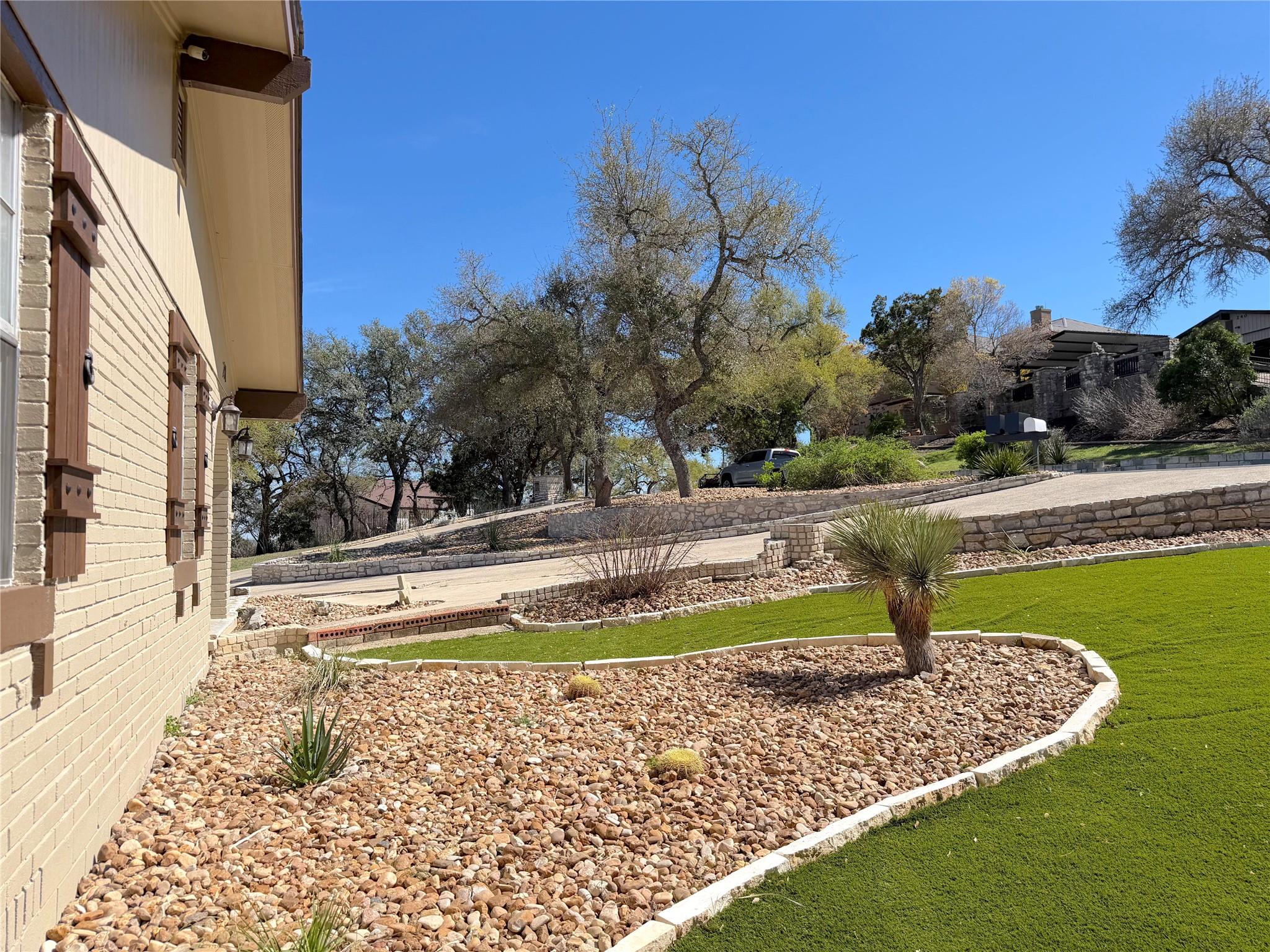 231 Vip Dr, Canyon Lake, TX 78133