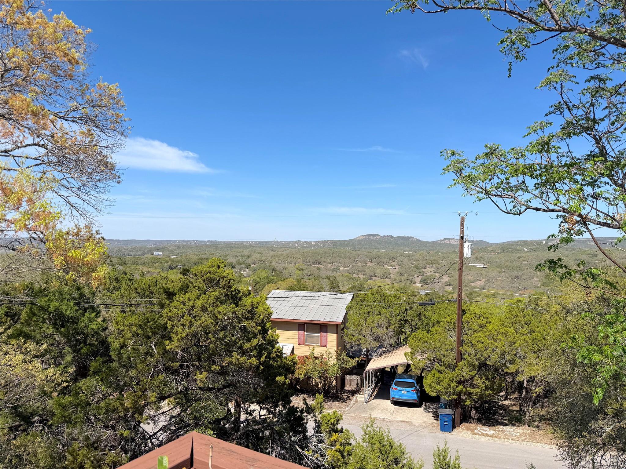 231 Vip Dr, Canyon Lake, TX 78133
