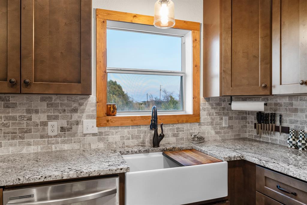 769 Three Creeks Dr, Bertram, TX 78605