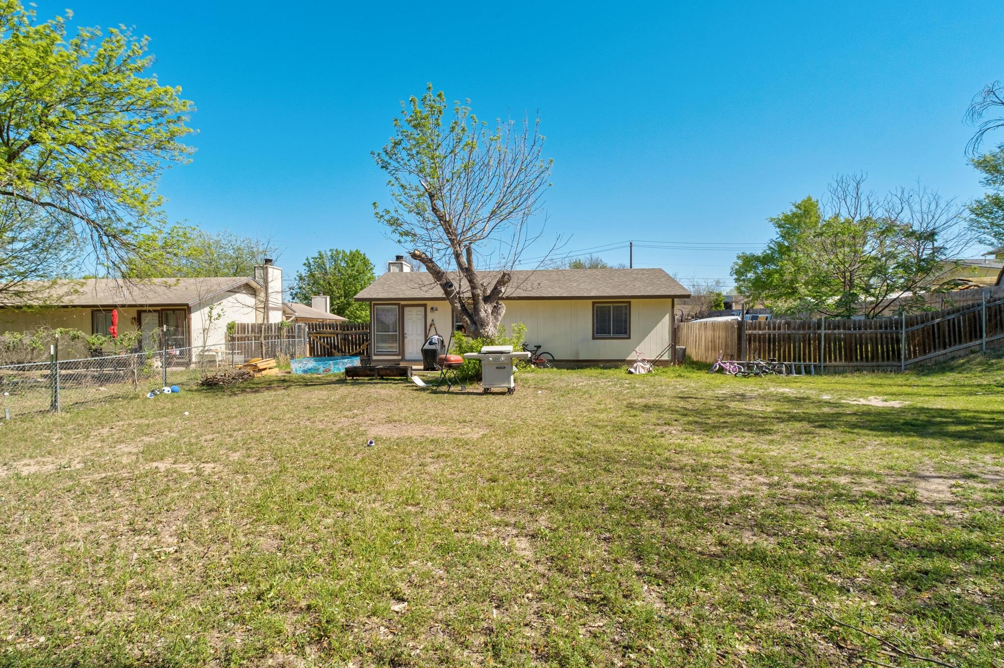411 Thelma Dr, Austin, TX 78745