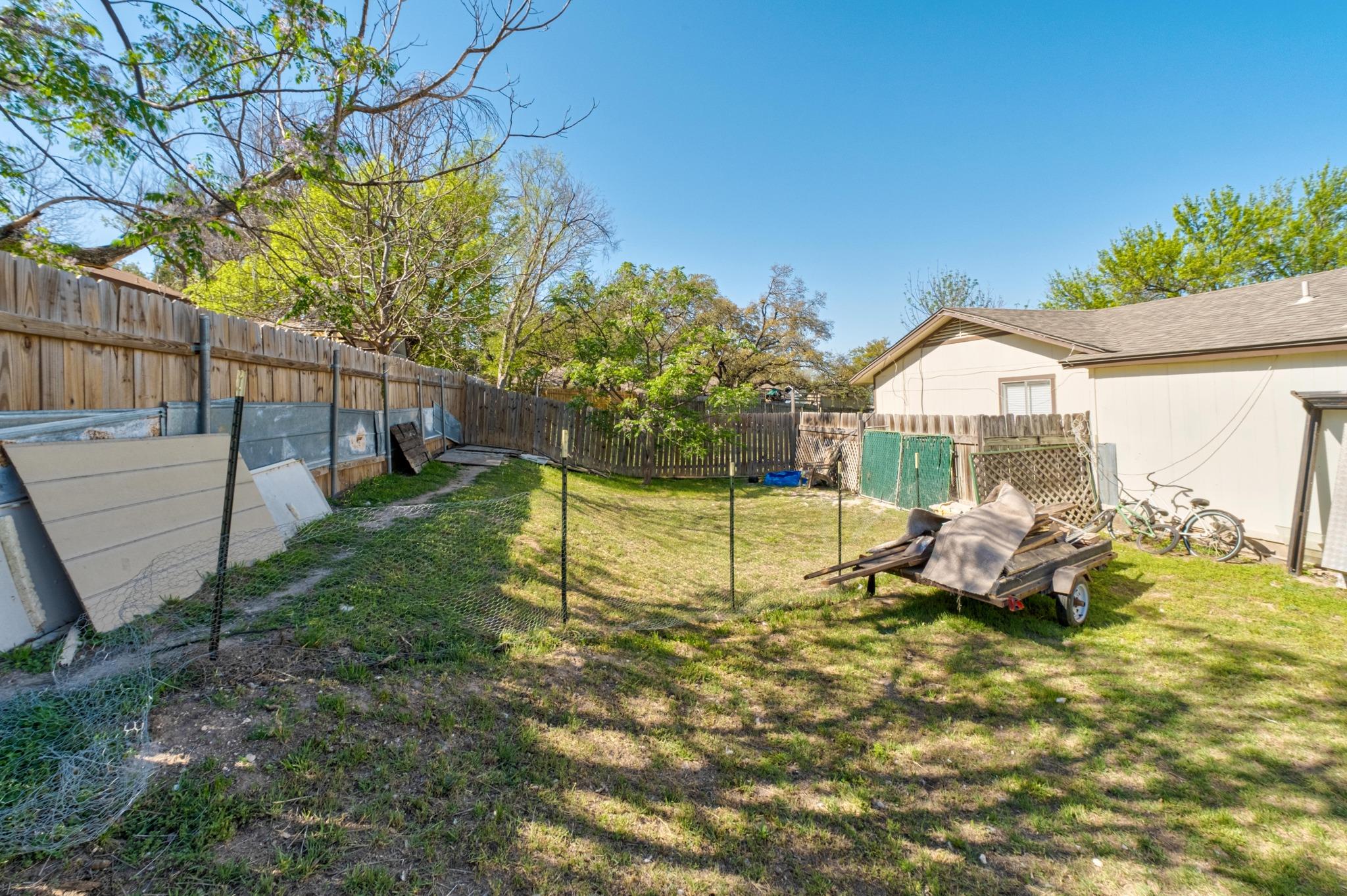 411 Thelma Dr, Austin, TX 78745