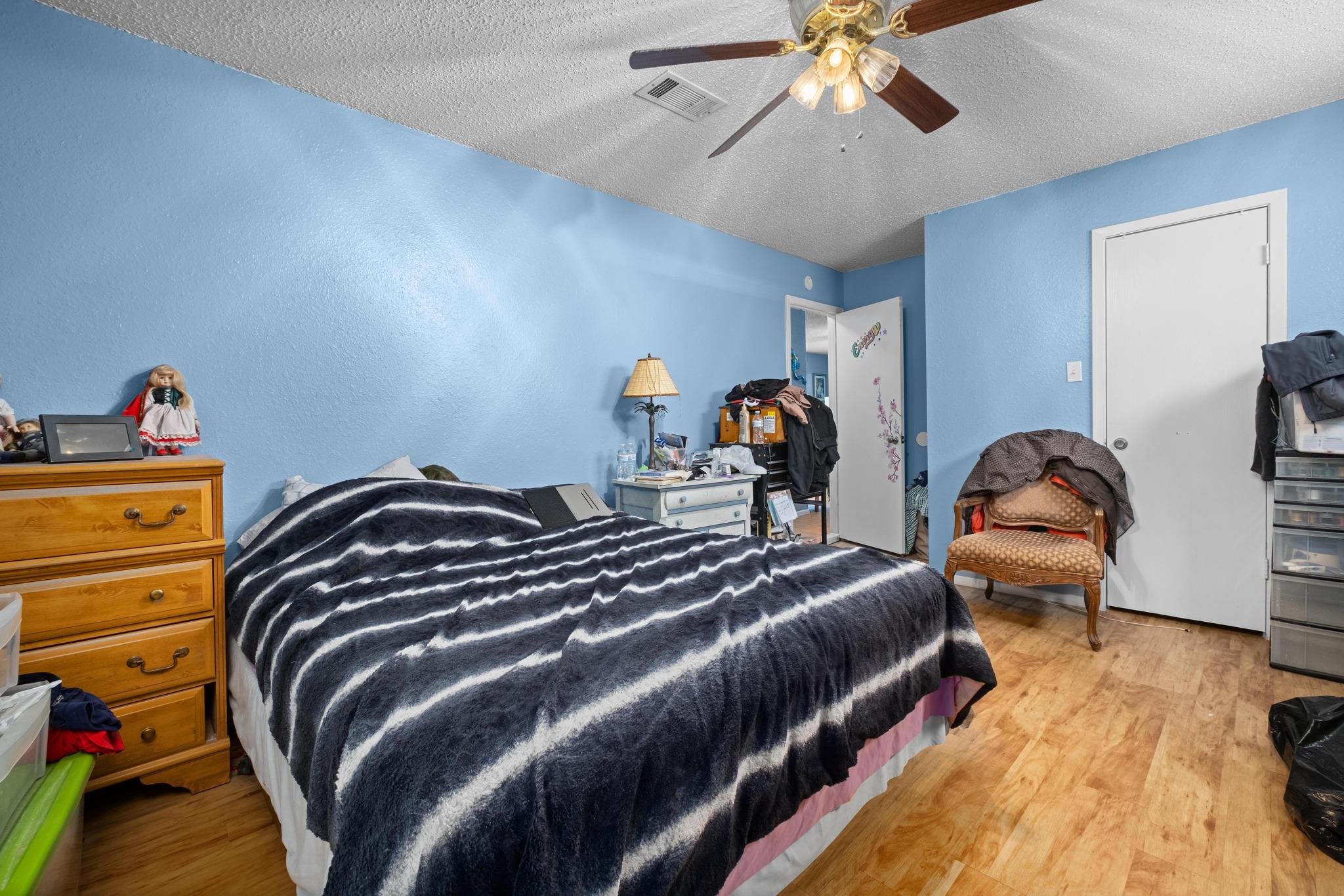 411 Thelma Dr, Austin, TX 78745