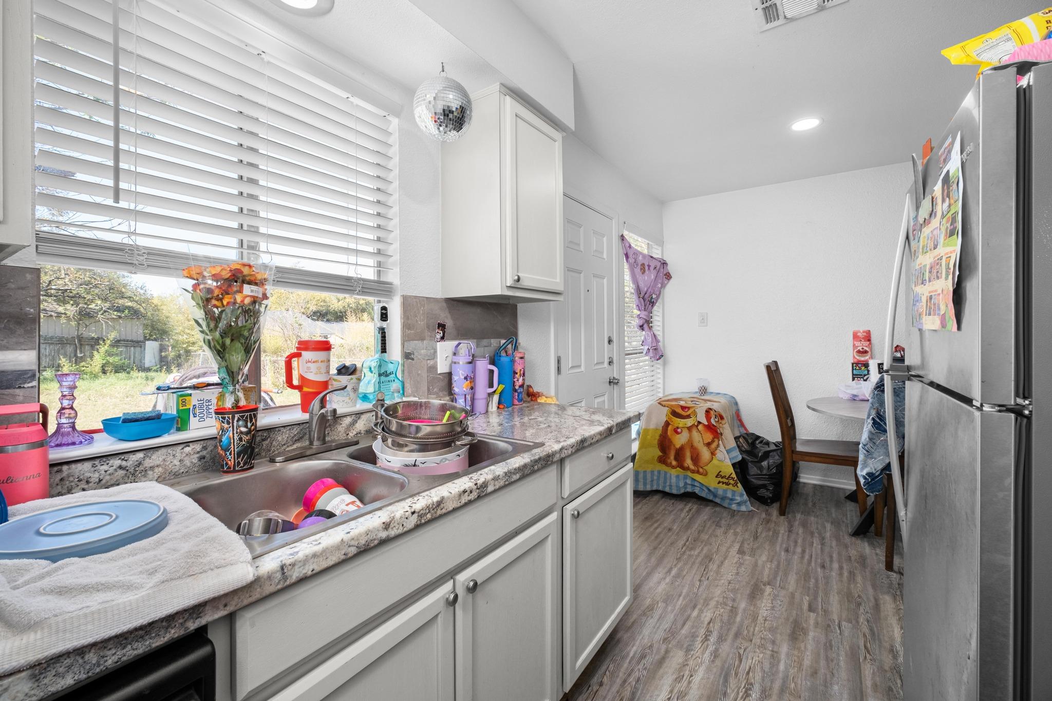 411 Thelma Dr, Austin, TX 78745