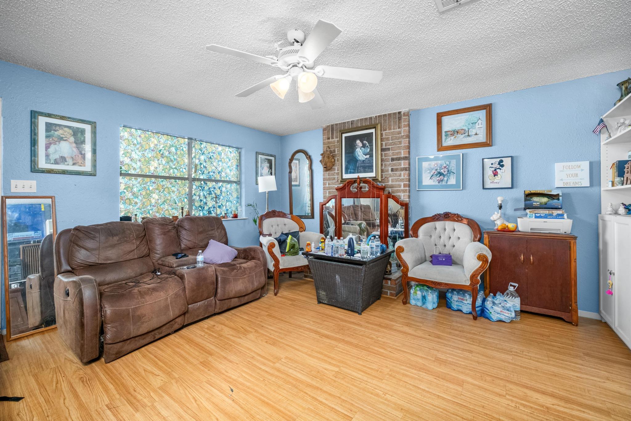 411 Thelma Dr, Austin, TX 78745