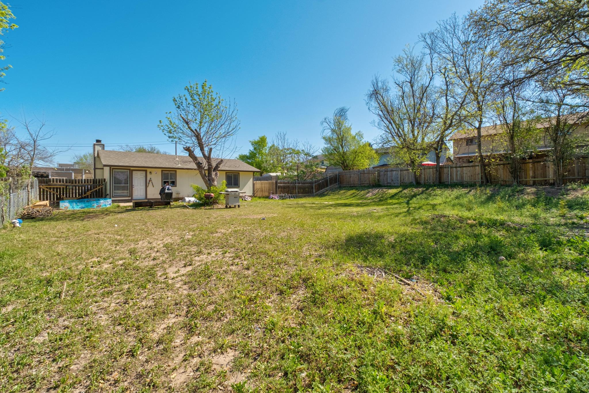 411 Thelma Dr, Austin, TX 78745