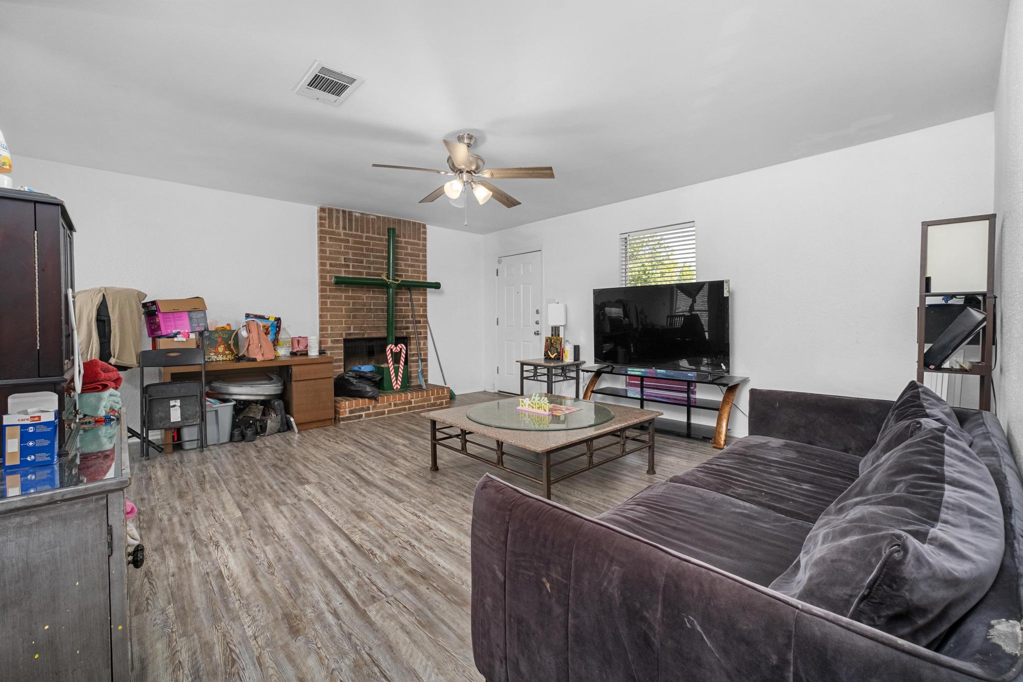 411 Thelma Dr, Austin, TX 78745