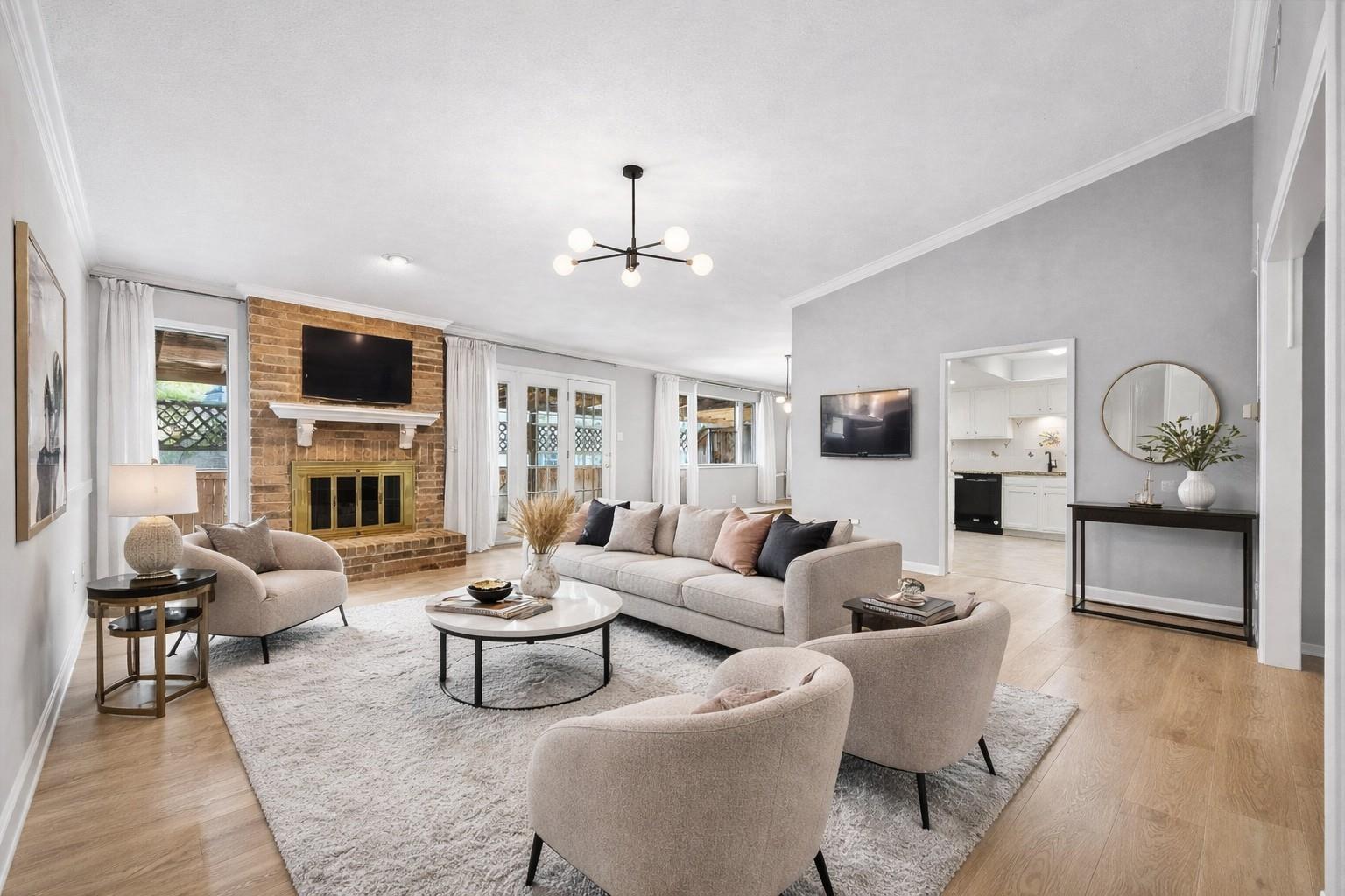 2007 Verbena Dr # 1336A, Austin, TX 78750