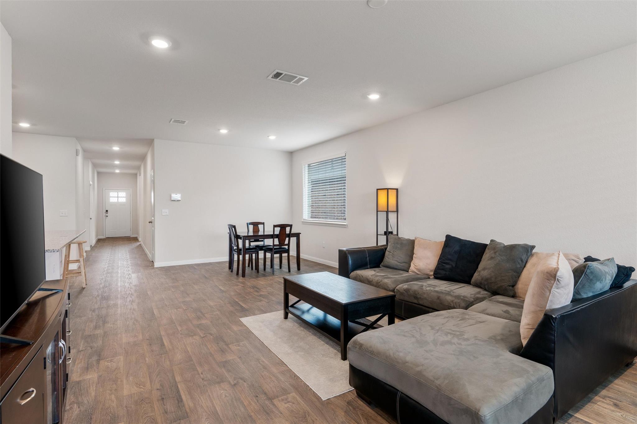 301 Brooklyn Dr, Georgetown, TX 78626