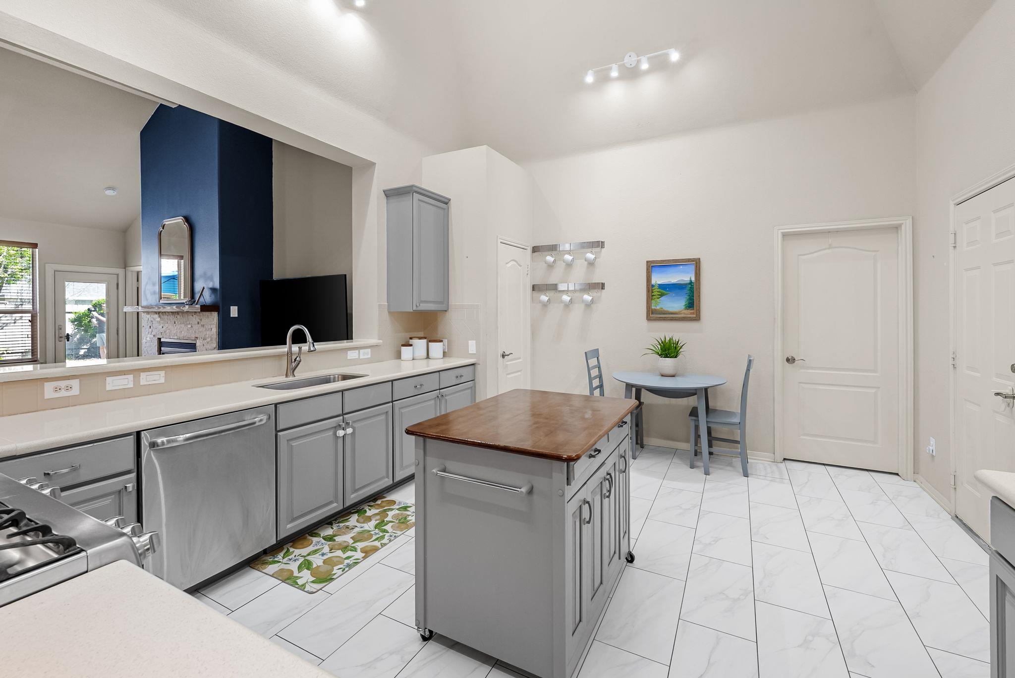 4512 Slickrock Cv, Austin, TX 78747