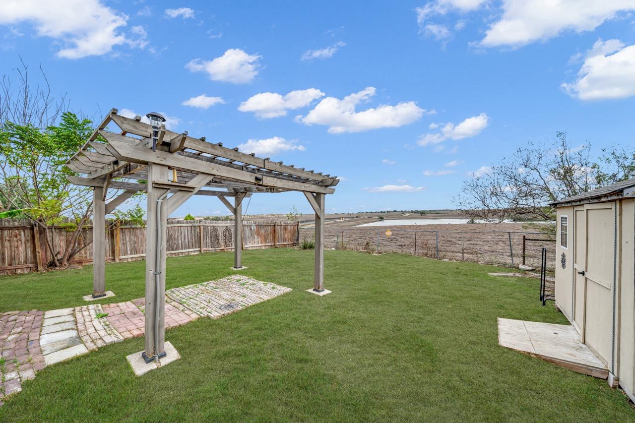 1133 Lago Vista St, San Marcos, TX 78666