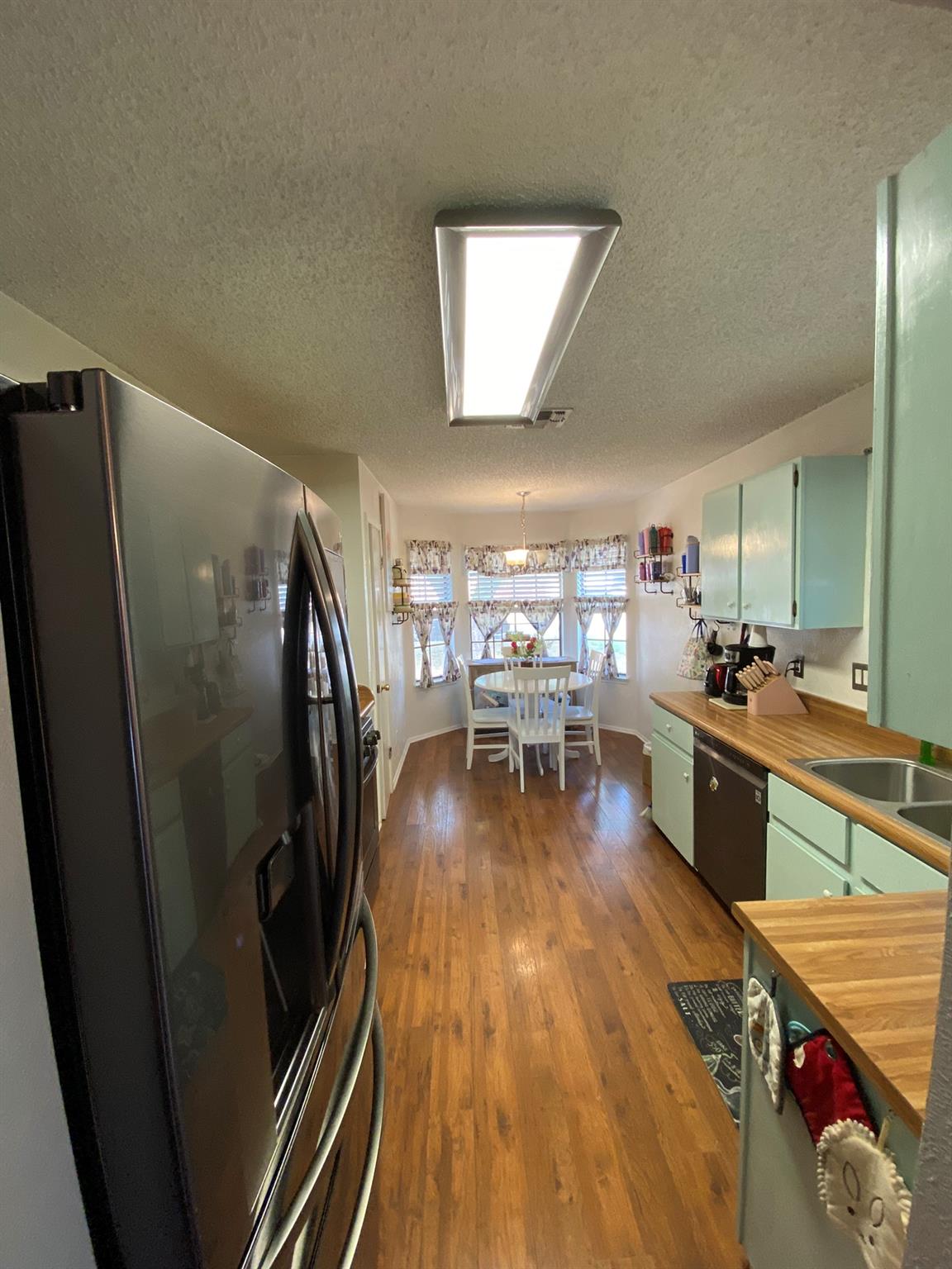 8305 Fort Sumter Rd, Austin, TX 78745