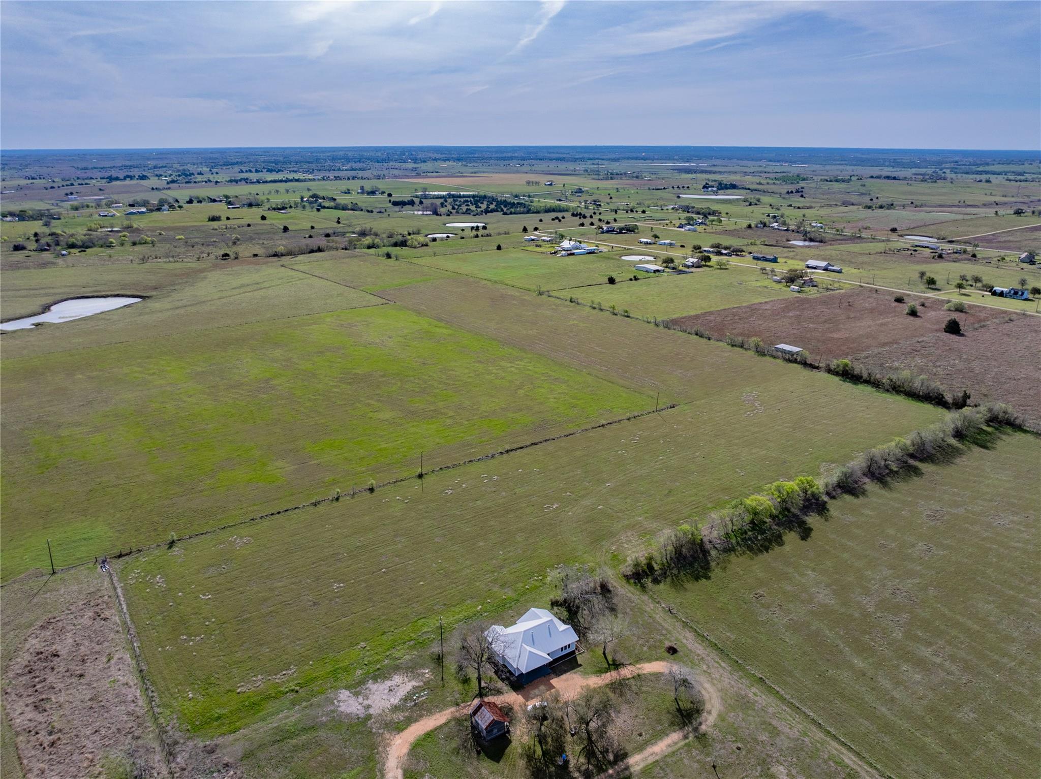 555 Knape Rd, La Grange, TX 78945