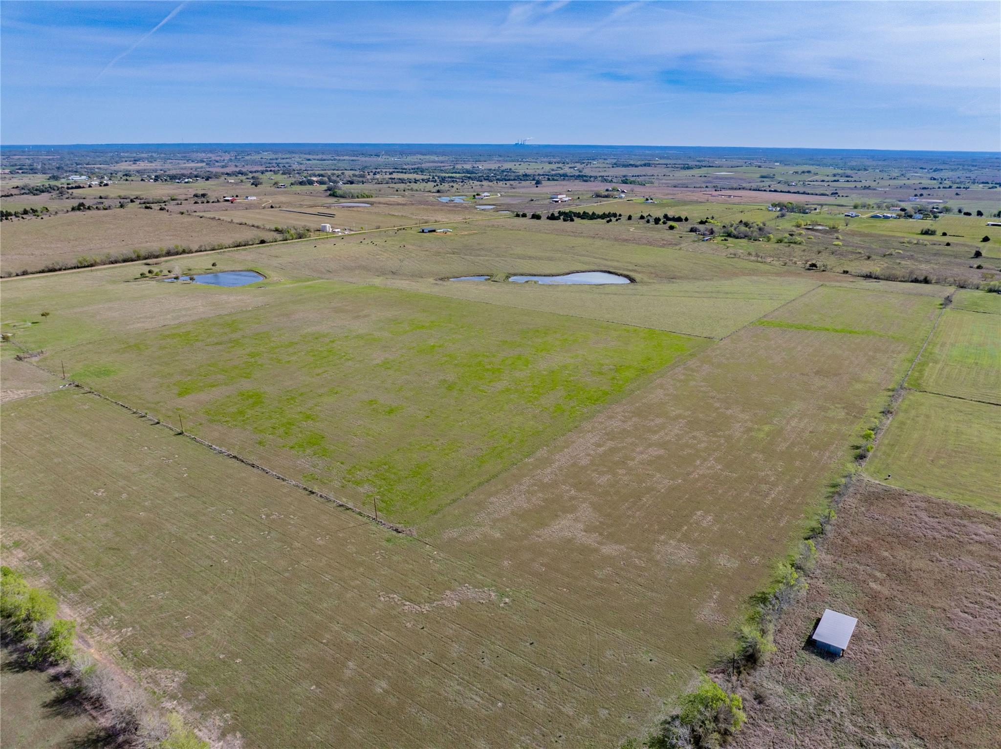 555 Knape Rd, La Grange, TX 78945