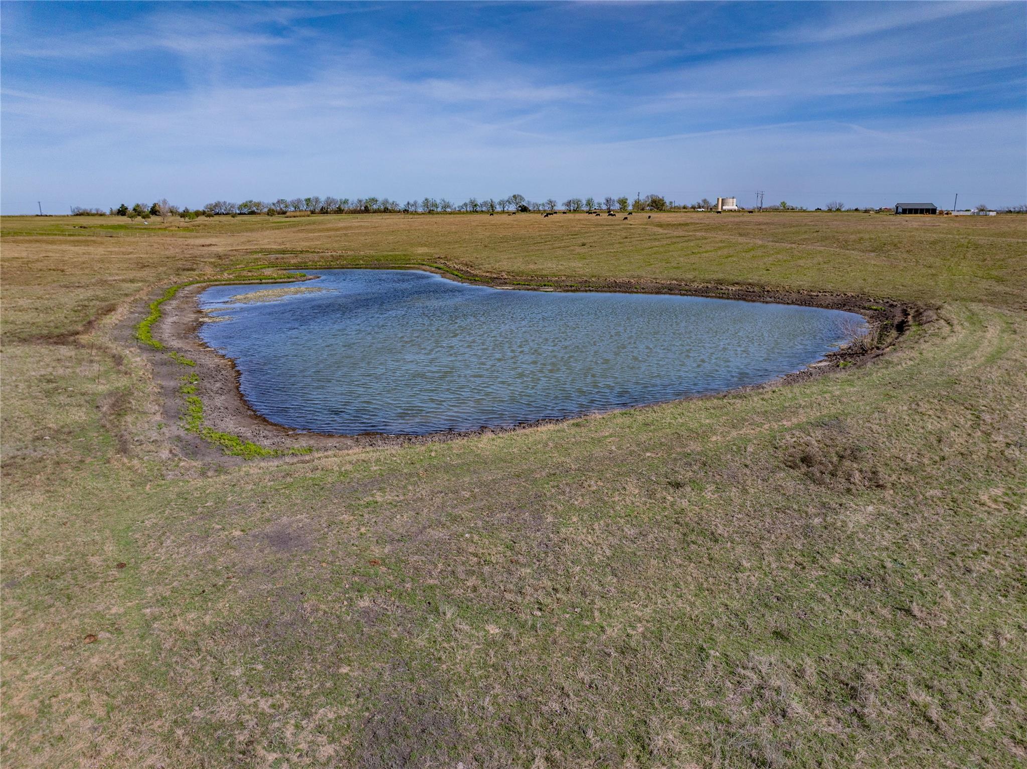 555 Knape Rd, La Grange, TX 78945