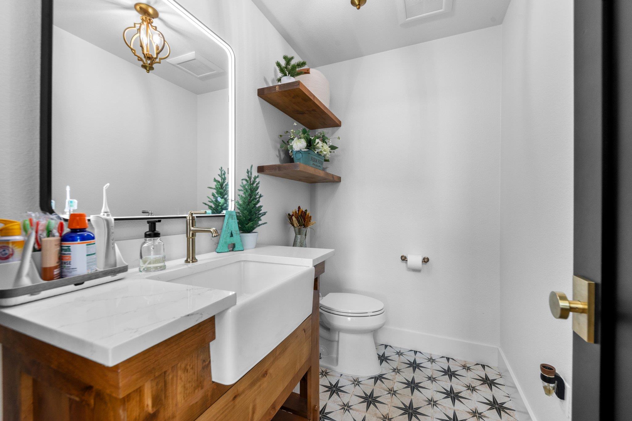 1800 Diamond Ridge Dr, Lampasas, TX 76550