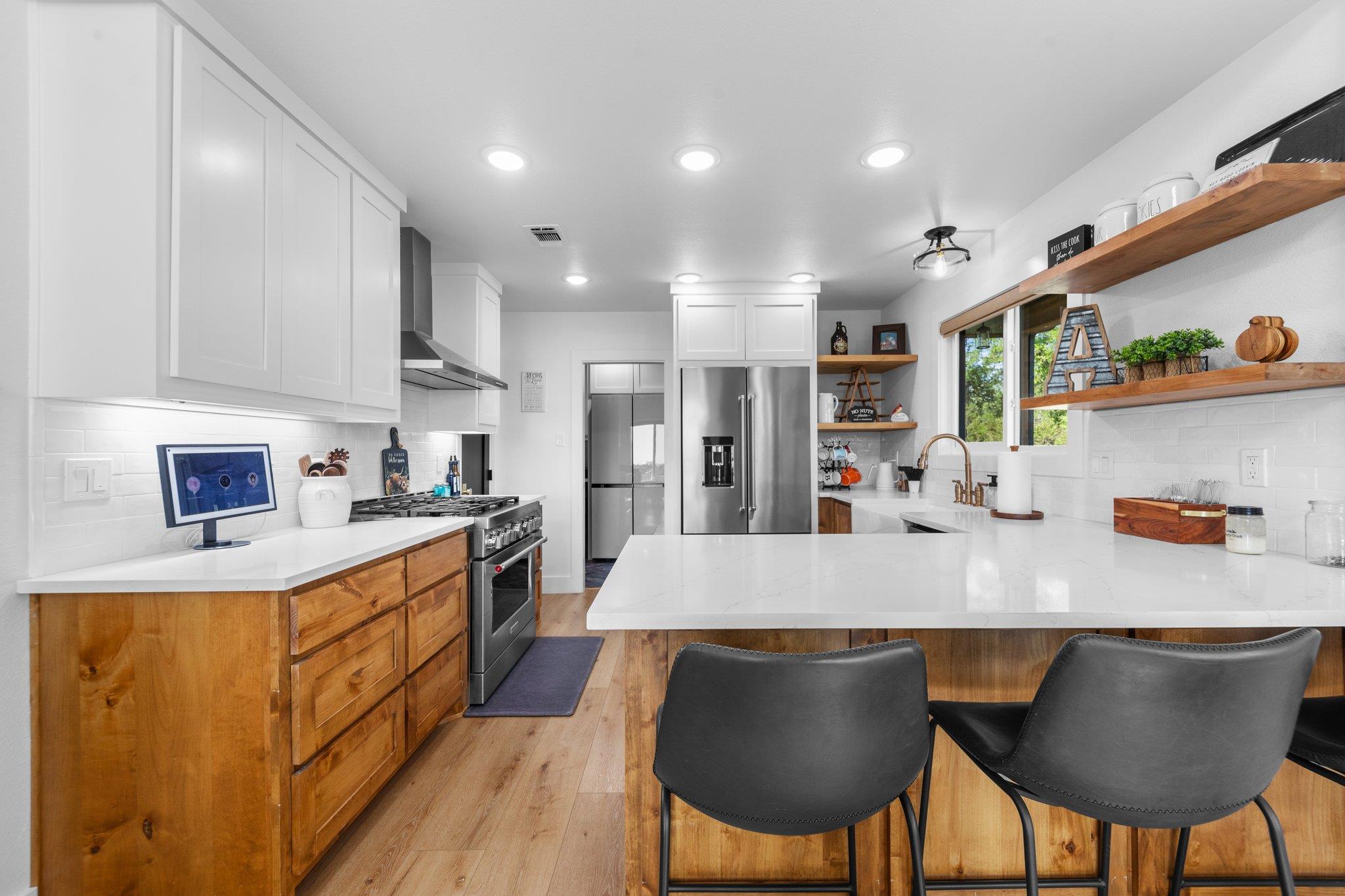 1800 Diamond Ridge Dr, Lampasas, TX 76550