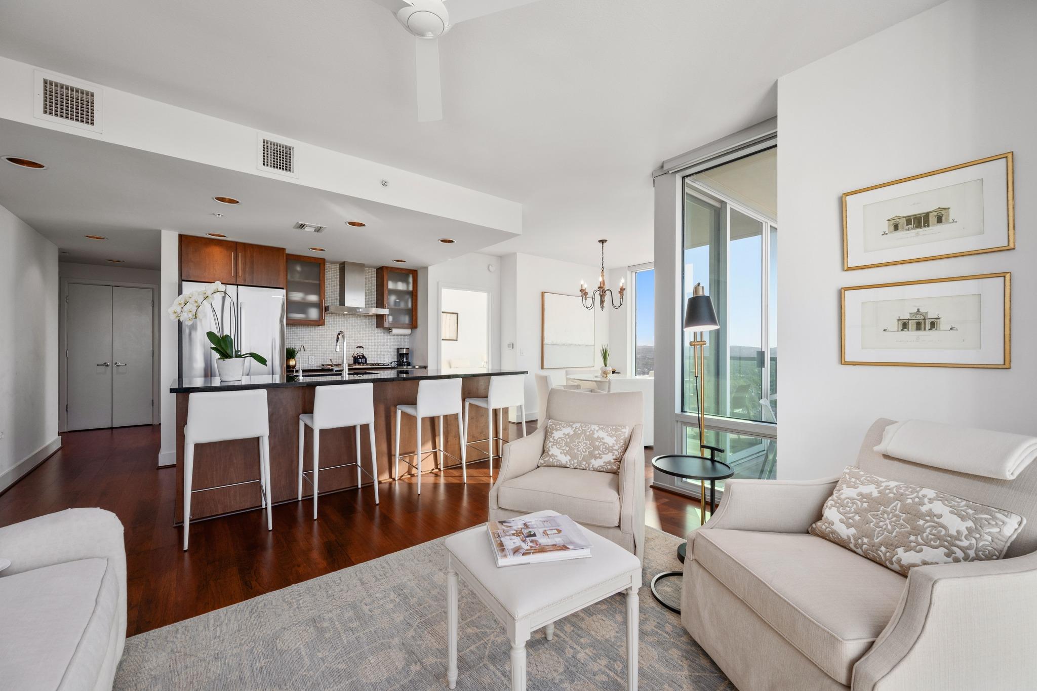 300 Bowie St # 3605, Austin, TX 78703