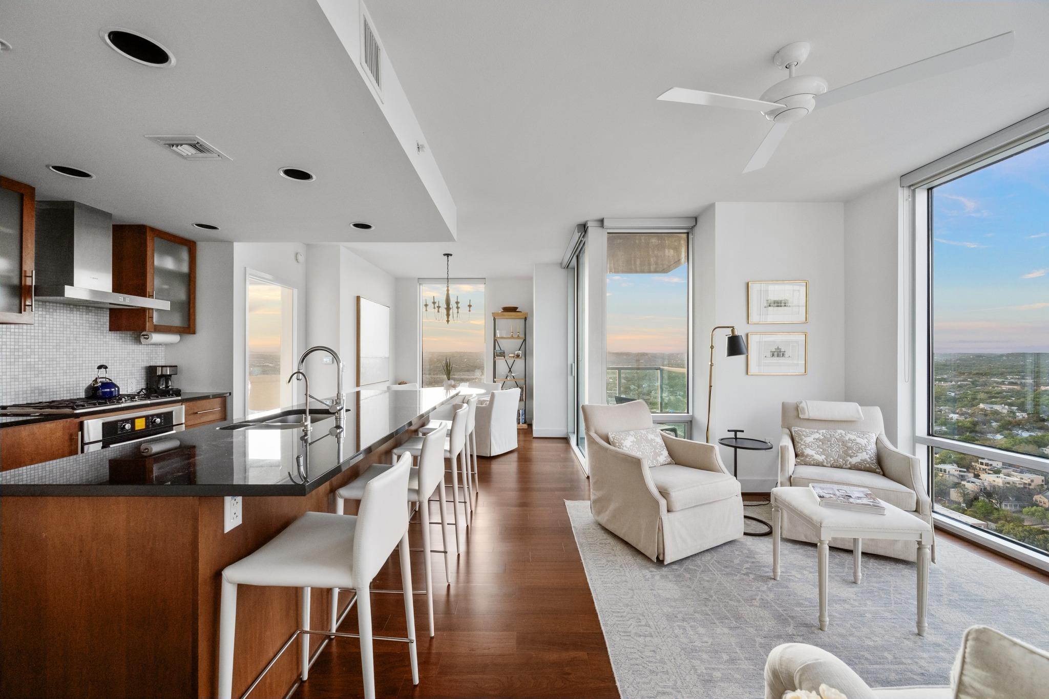 300 Bowie St # 3605, Austin, TX 78703