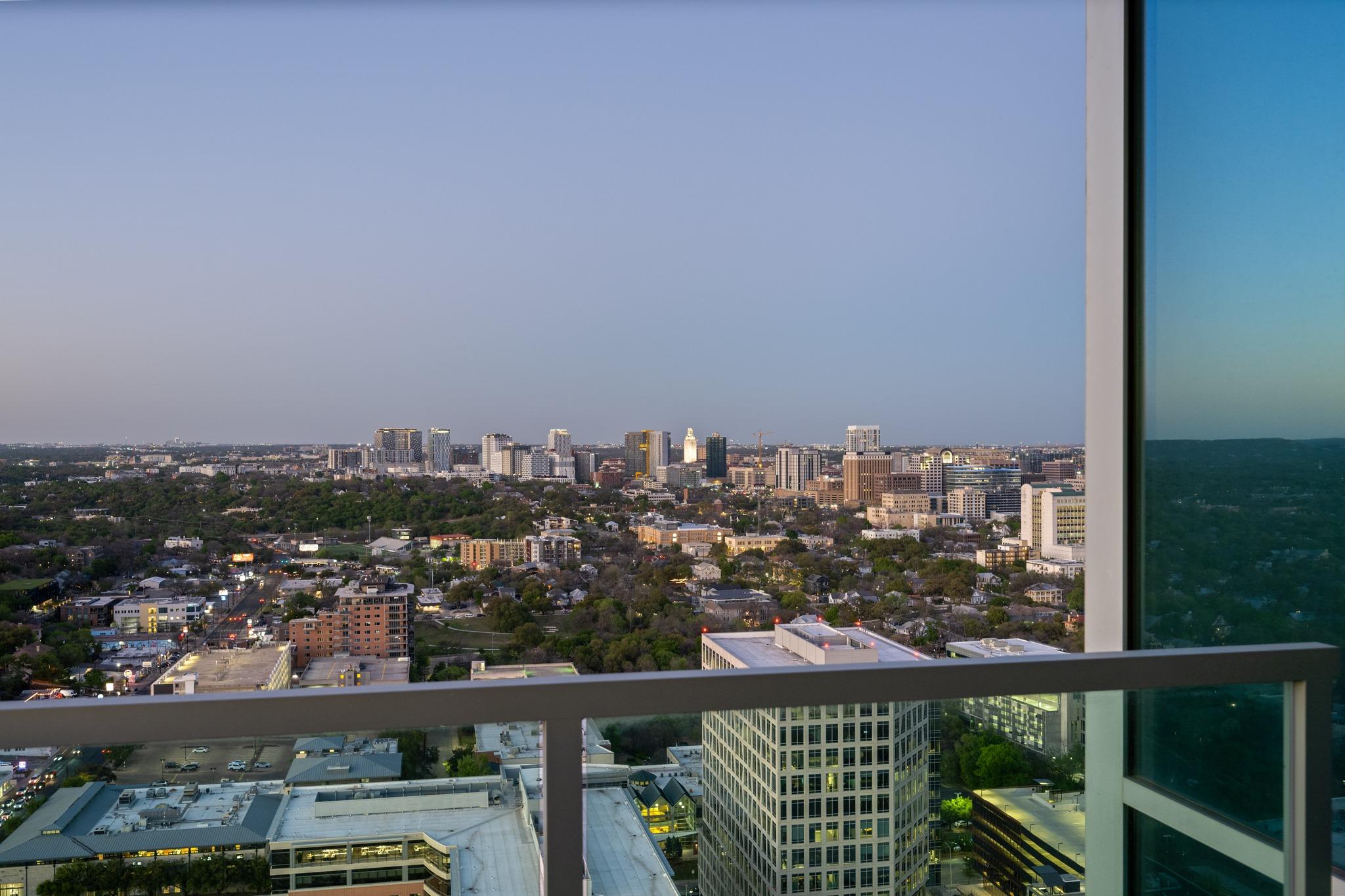 300 Bowie St # 3605, Austin, TX 78703