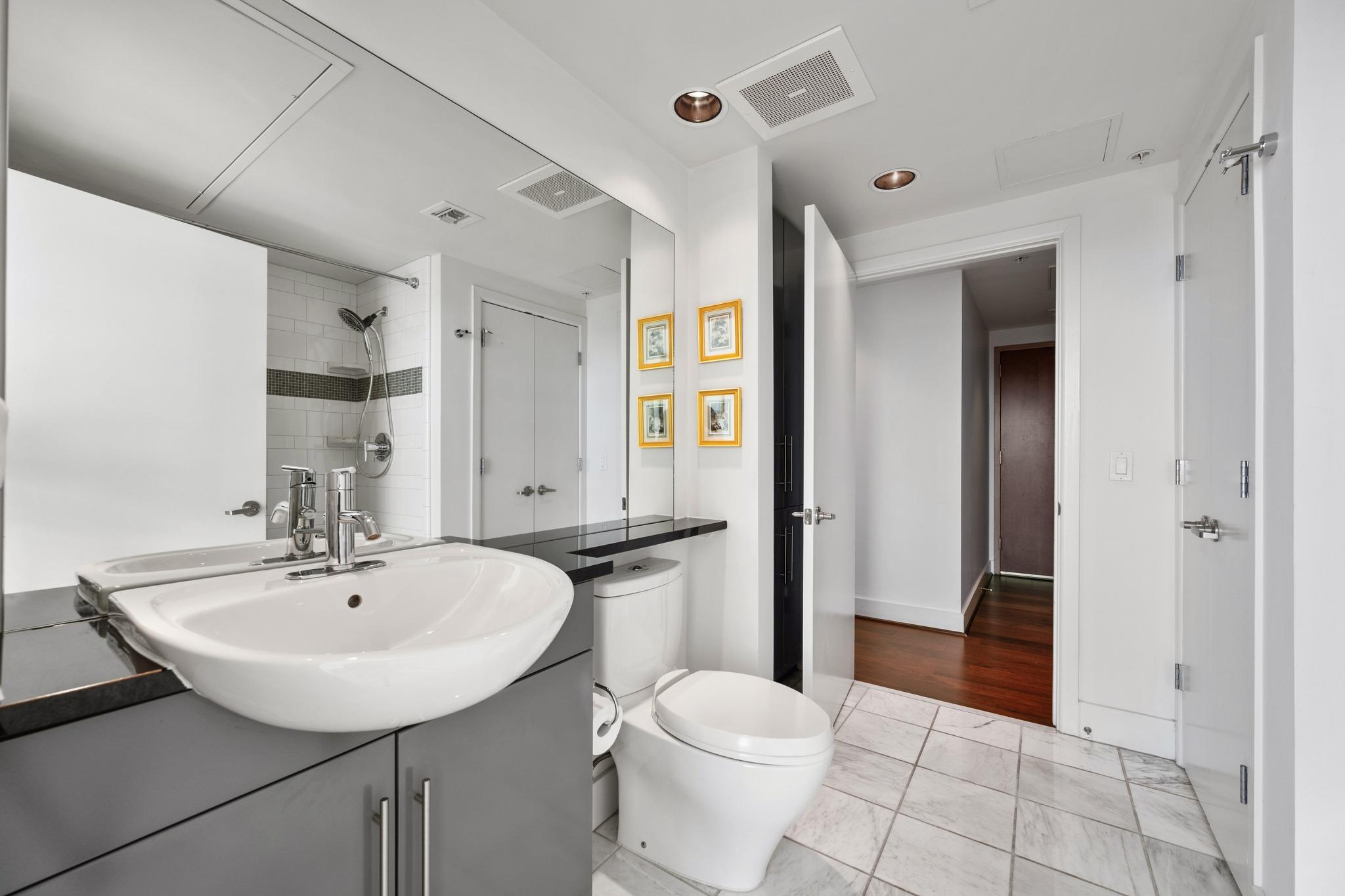 300 Bowie St # 3605, Austin, TX 78703