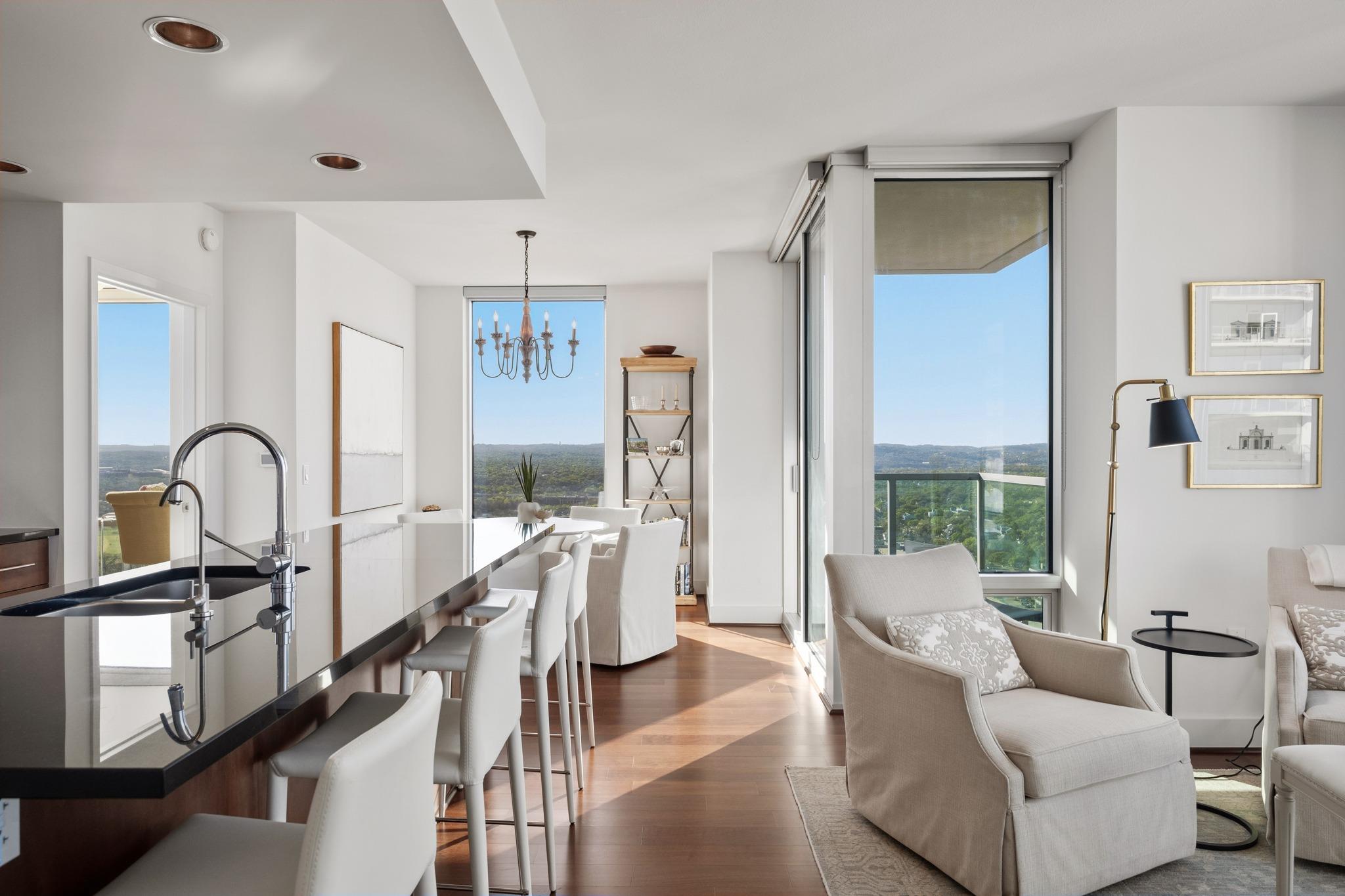 300 Bowie St # 3605, Austin, TX 78703