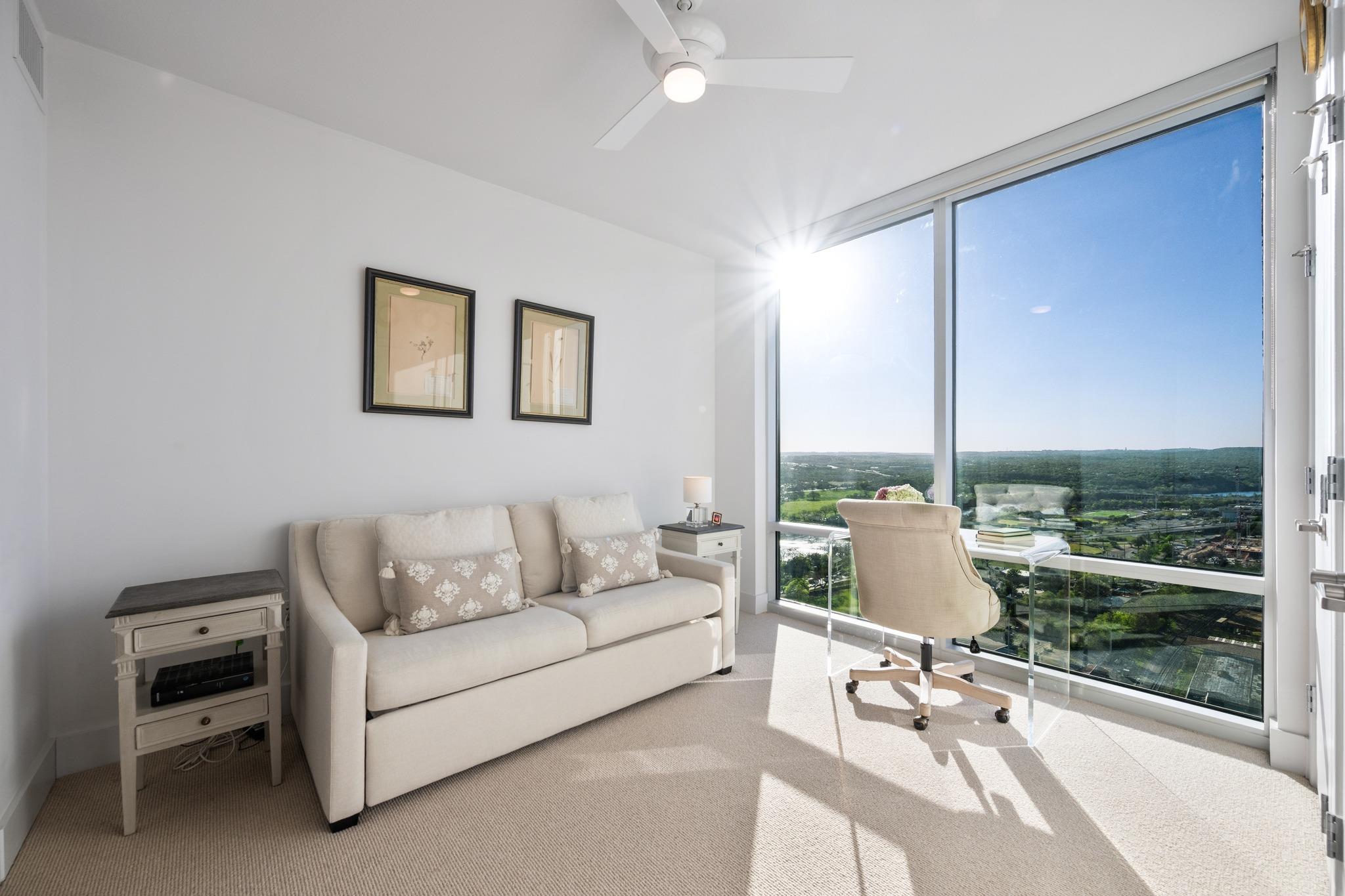 300 Bowie St # 3605, Austin, TX 78703