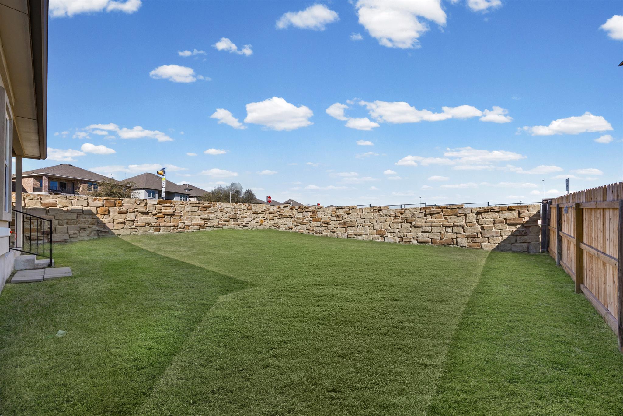 1609 Woolsey Way, Leander, TX 78641