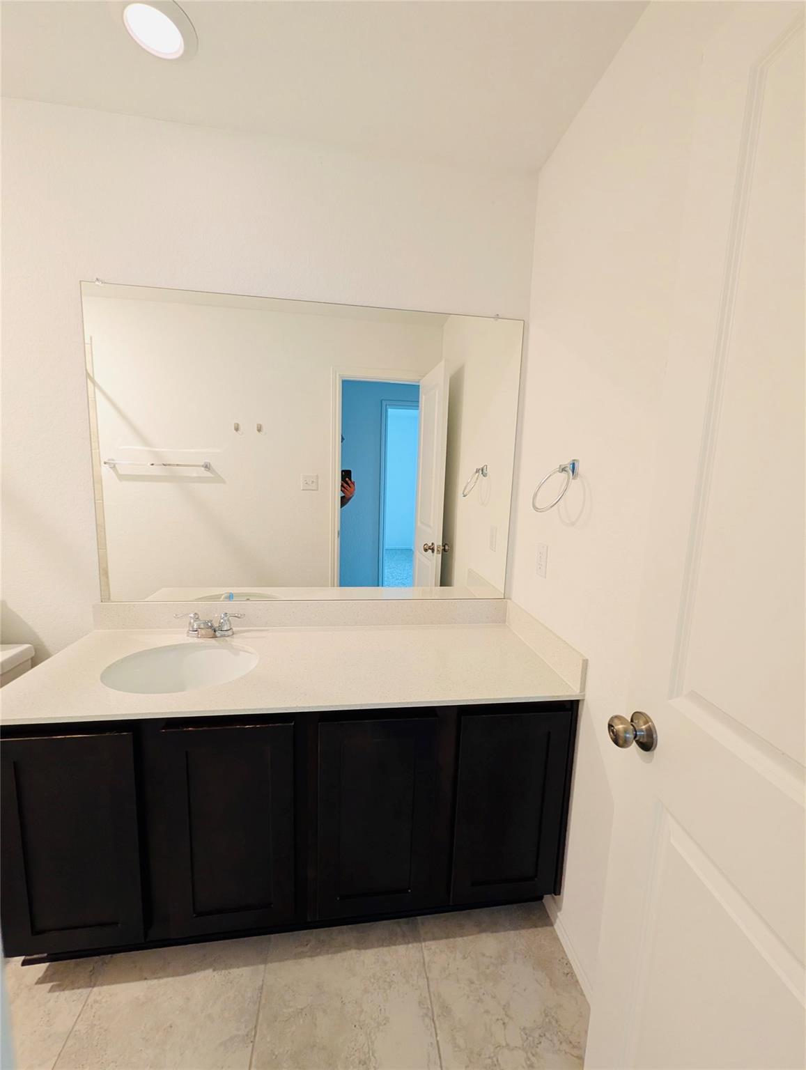 100 Red Buckeye St, Hutto, TX 78634