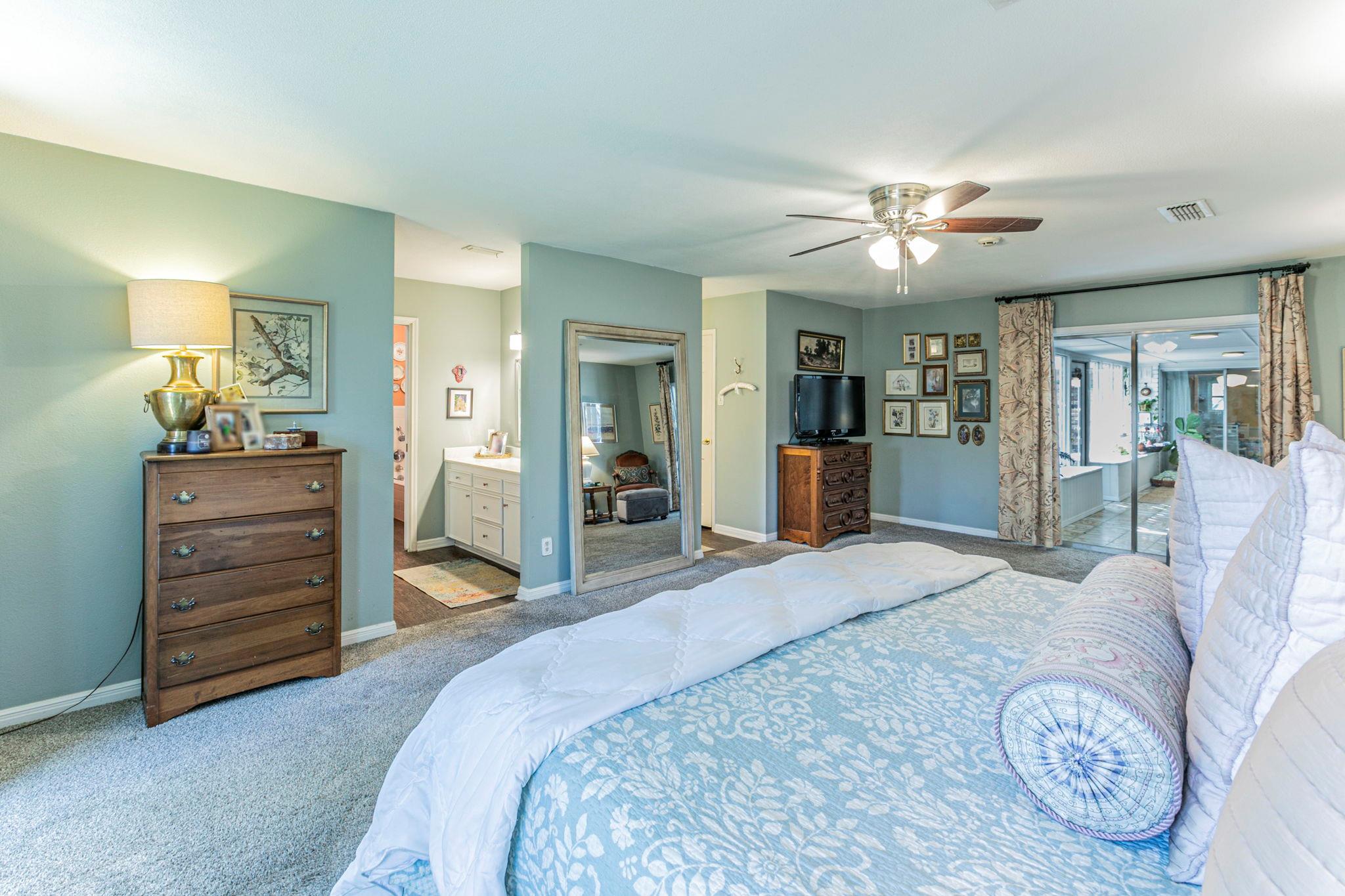 208 Highland Oaks Dr, Harker Heights, TX 76548