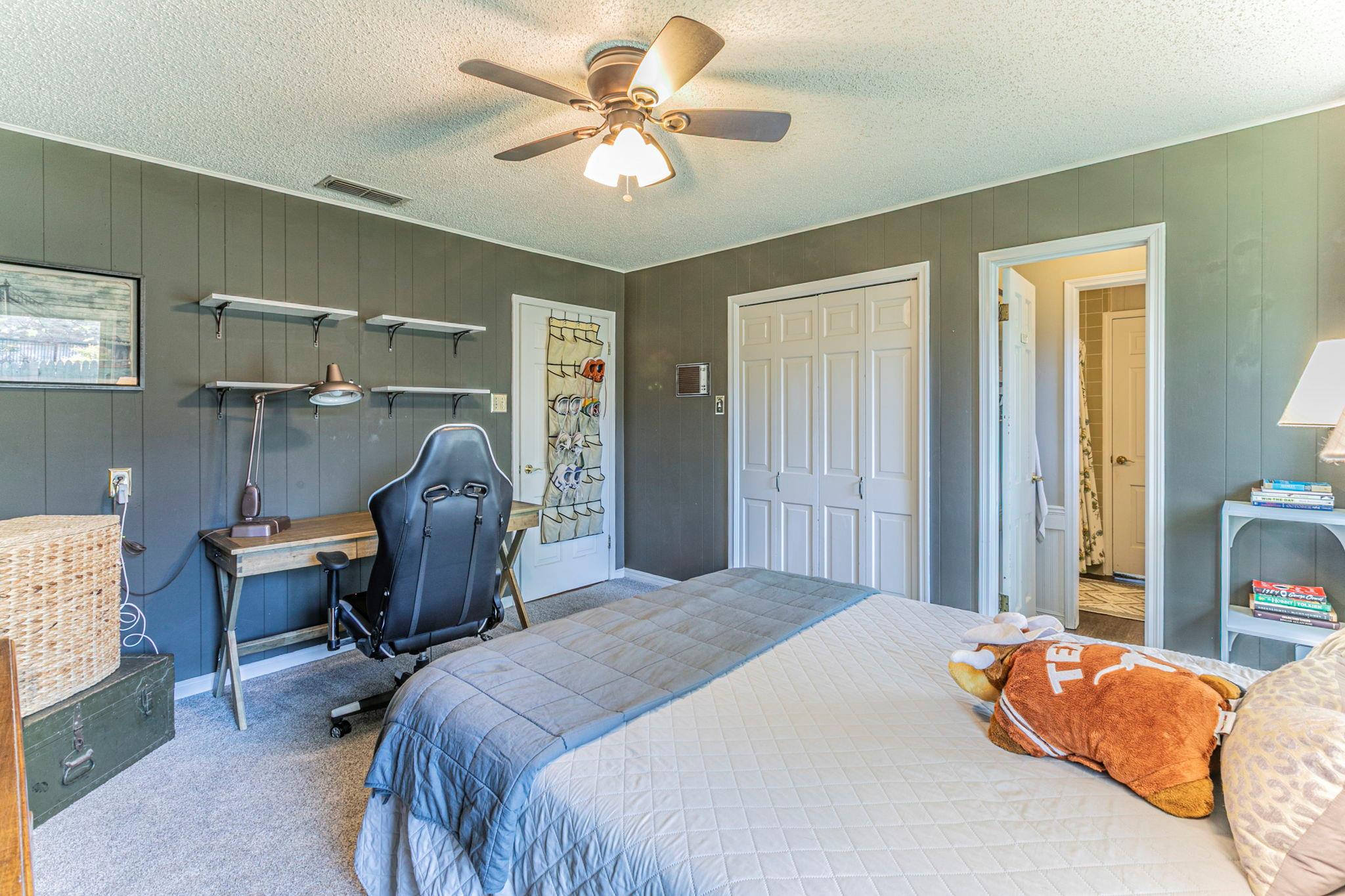 208 Highland Oaks Dr, Harker Heights, TX 76548