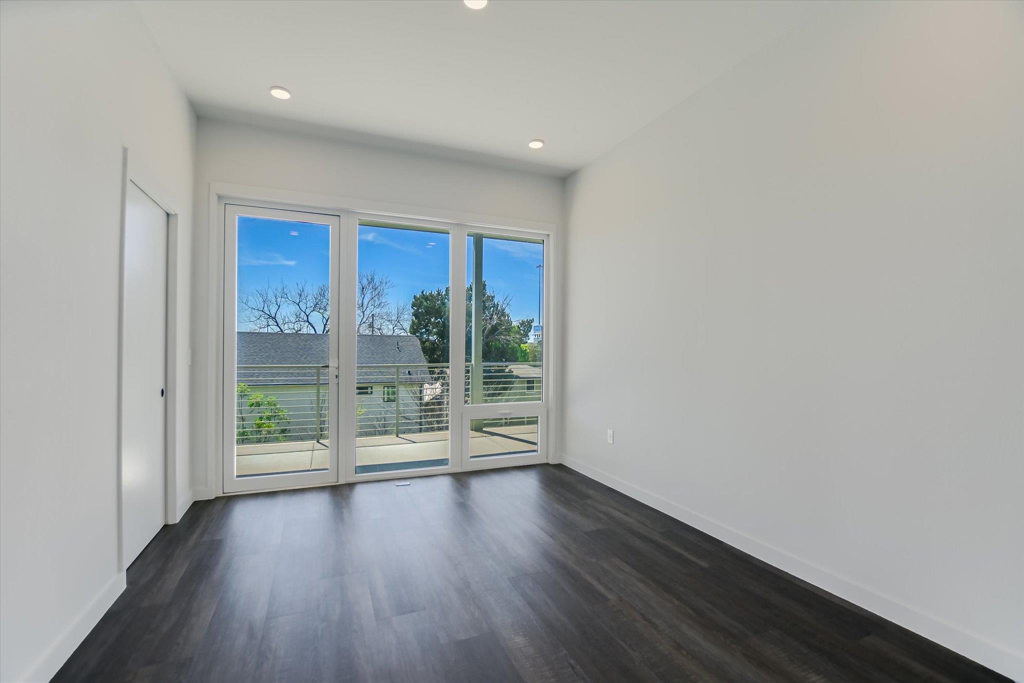 4004 Banister Ln # 312, Austin, TX 78704