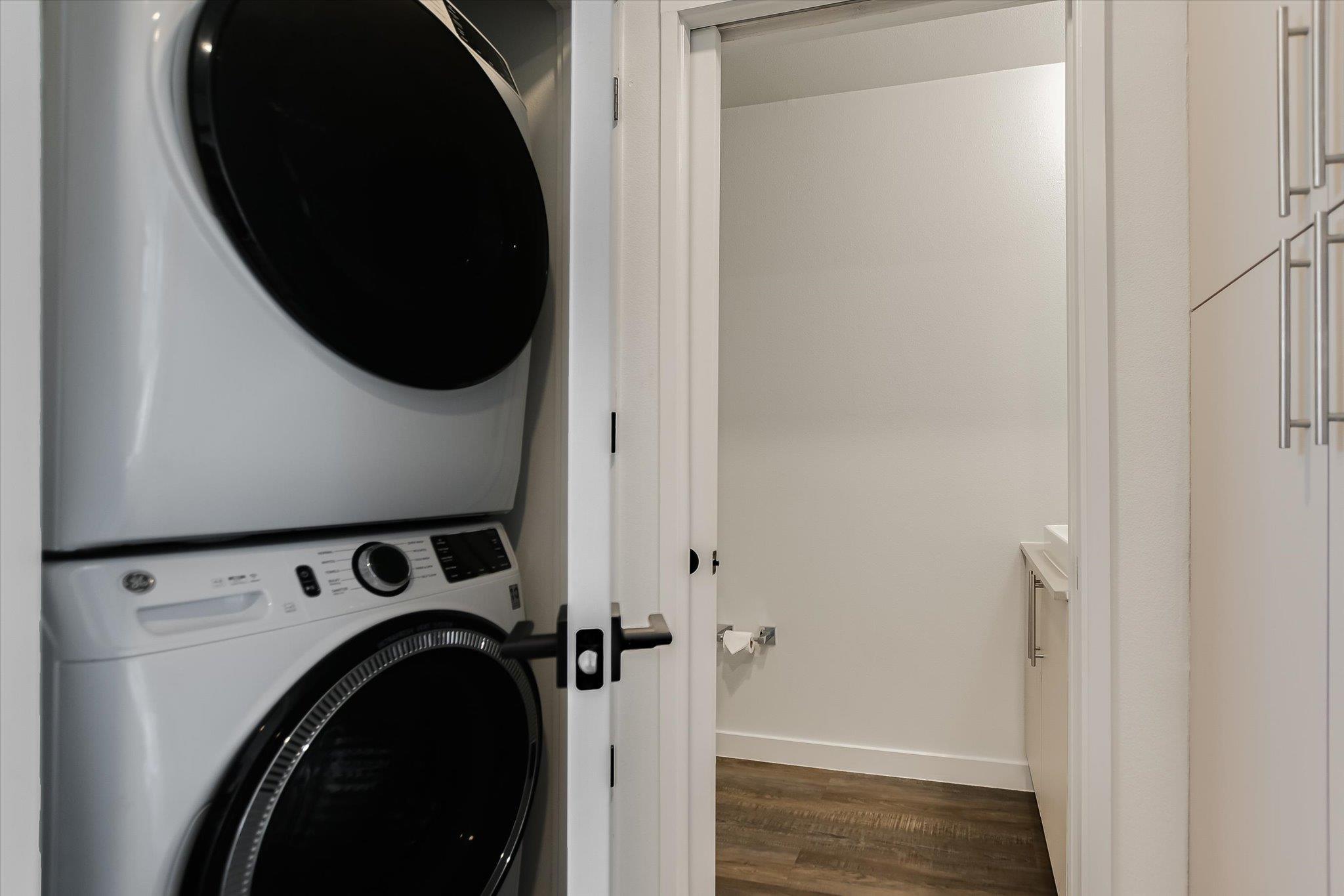 4004 Banister Ln # 312, Austin, TX 78704