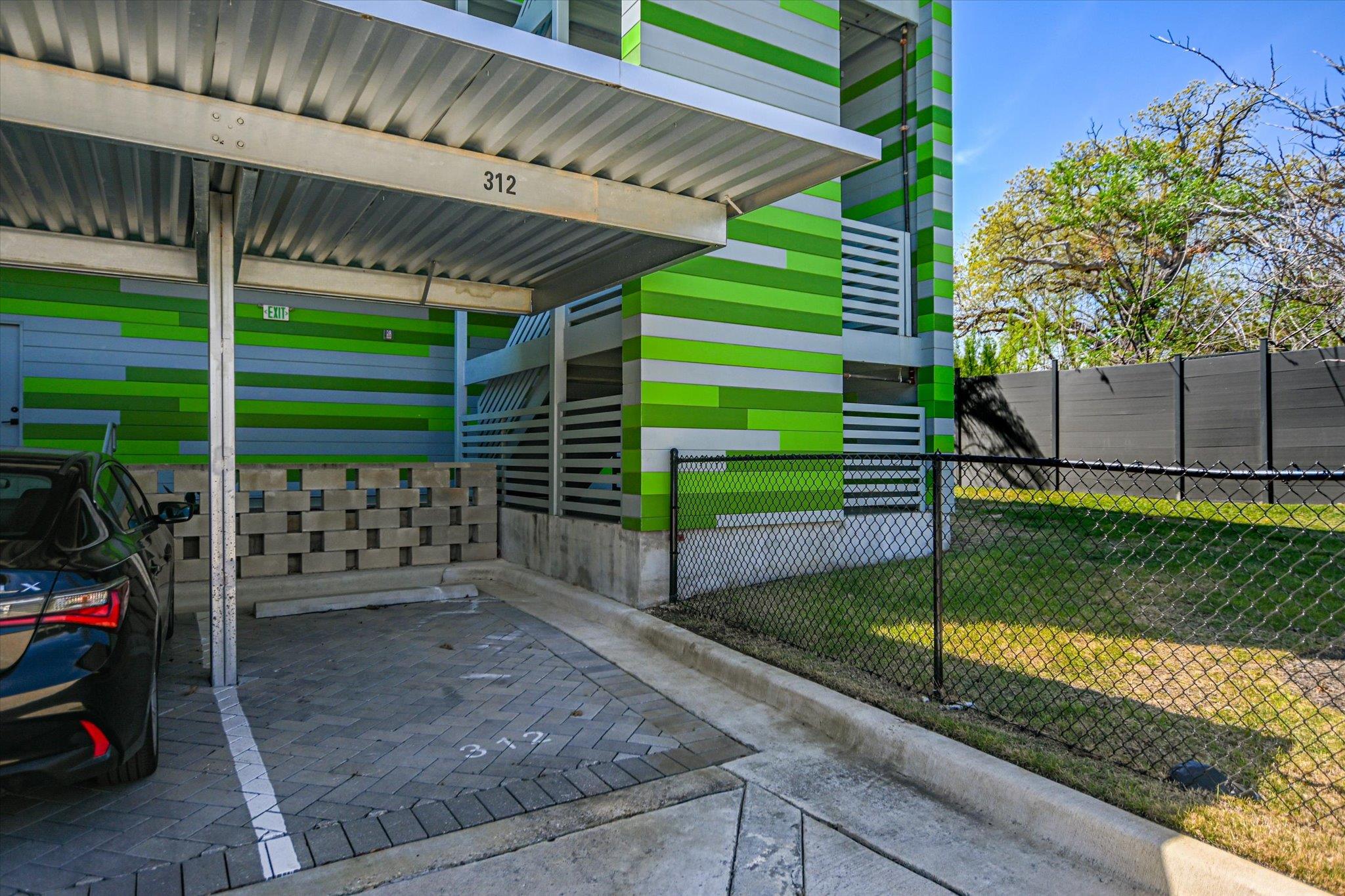 4004 Banister Ln # 312, Austin, TX 78704