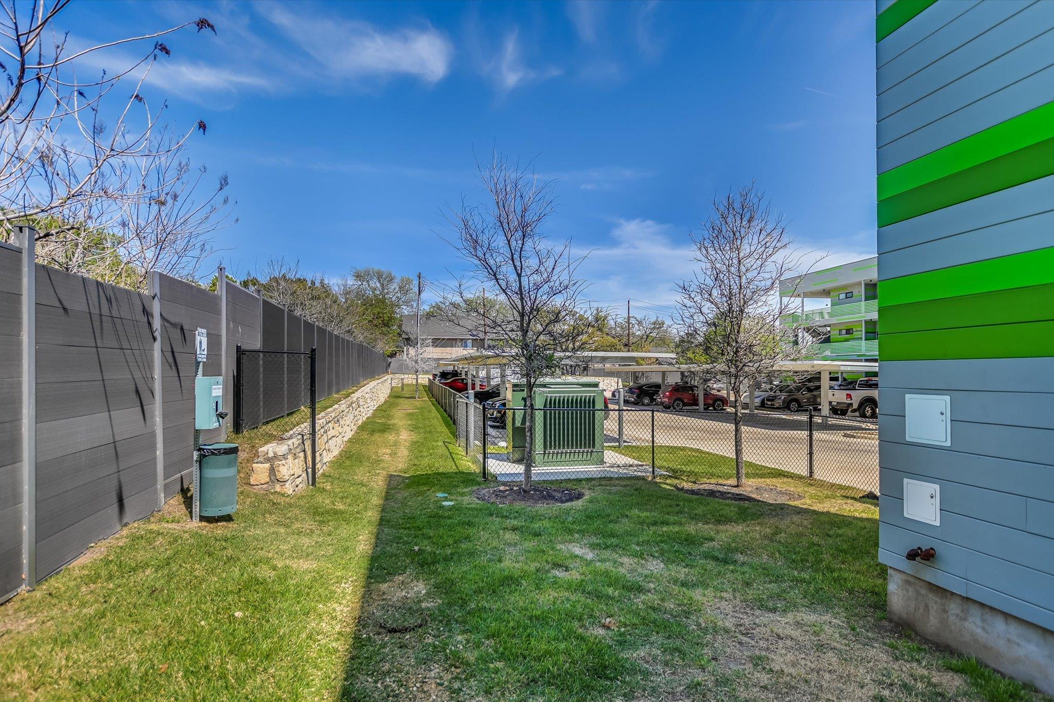 4004 Banister Ln # 312, Austin, TX 78704