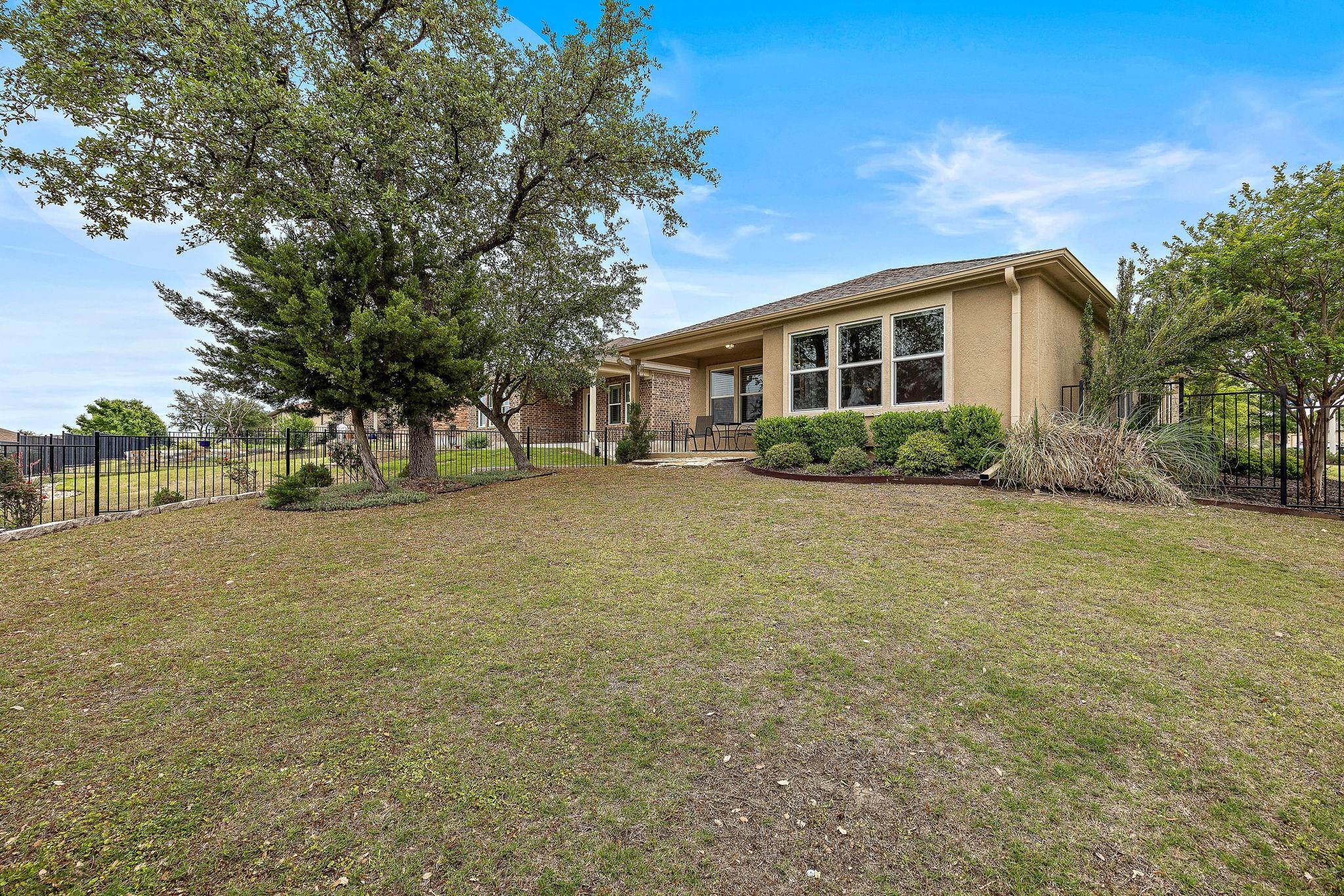 128 Alamosa Creek Ln, Georgetown, TX 78633