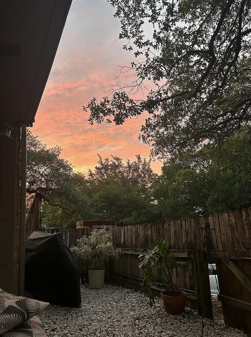 620 S 1st St # 106, Austin, TX 78704