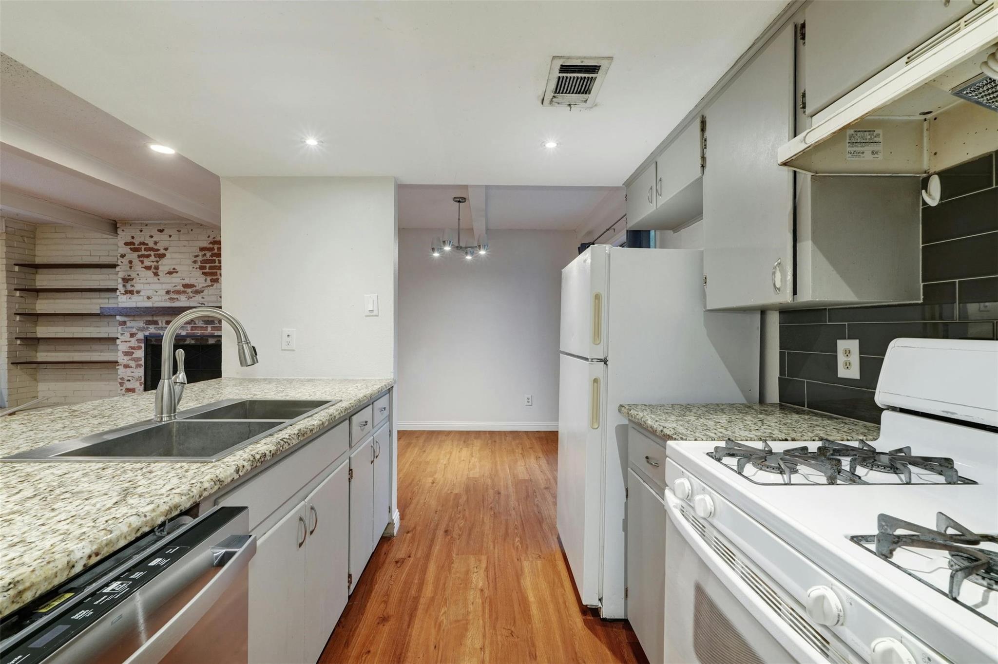 1302 E Saint Johns Ave # A, Austin, TX 78752