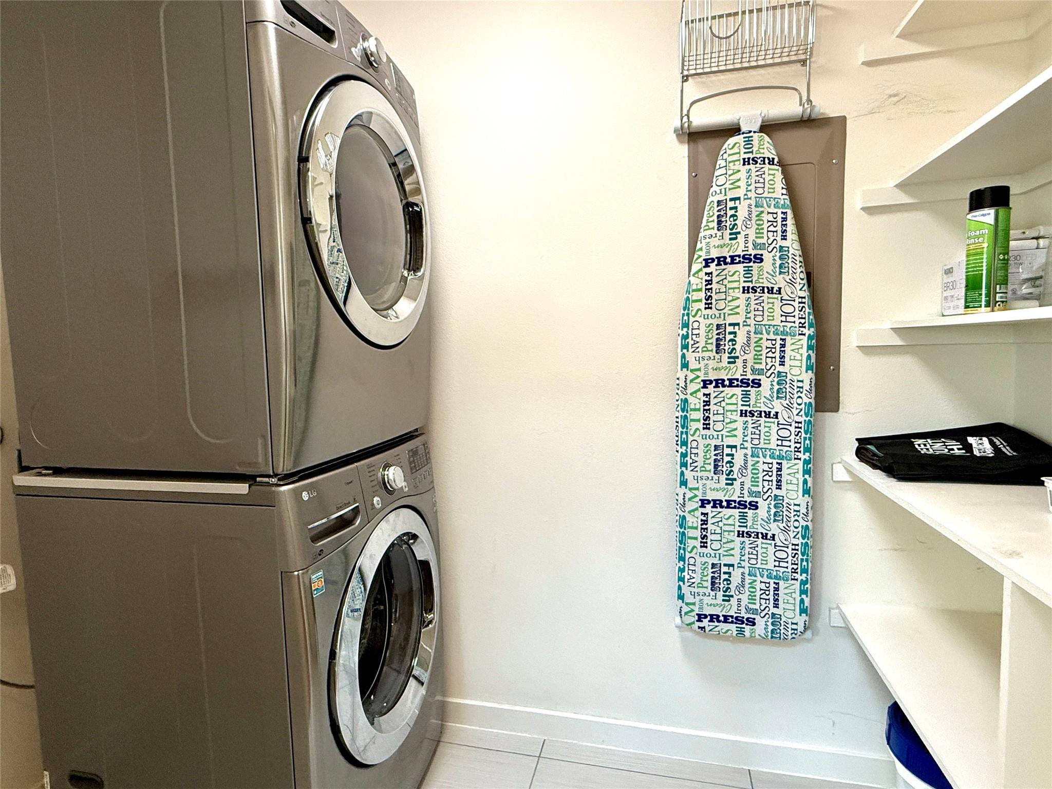 416 Starlight Village Loop, Leander, TX 78641