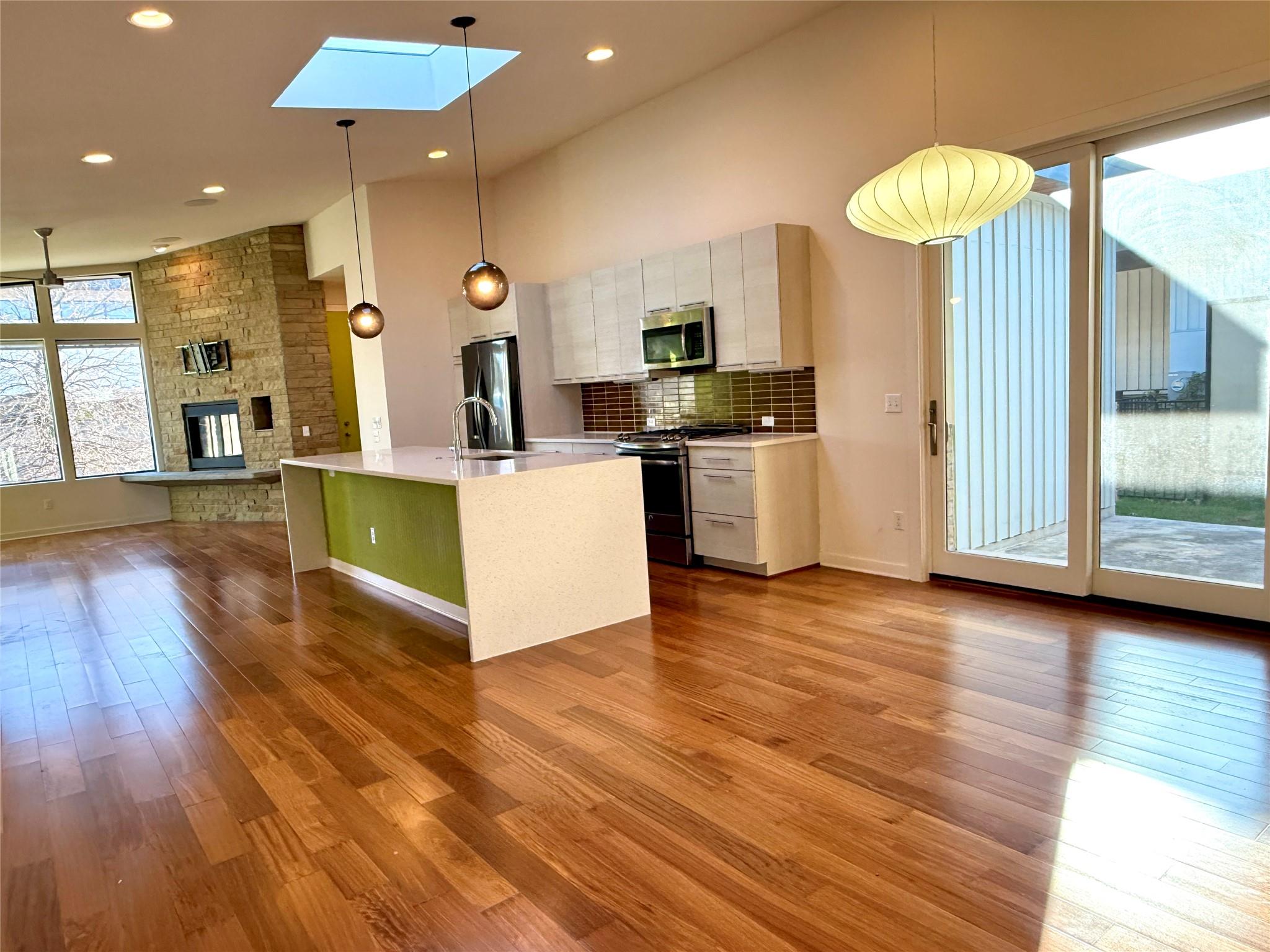 416 Starlight Village Loop, Leander, TX 78641