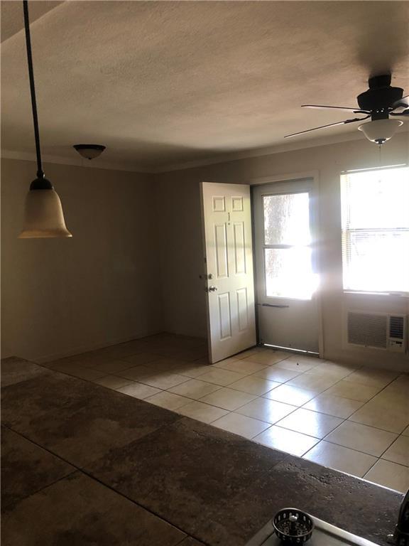 7007 Guadalupe St # 1, Austin, TX 78752