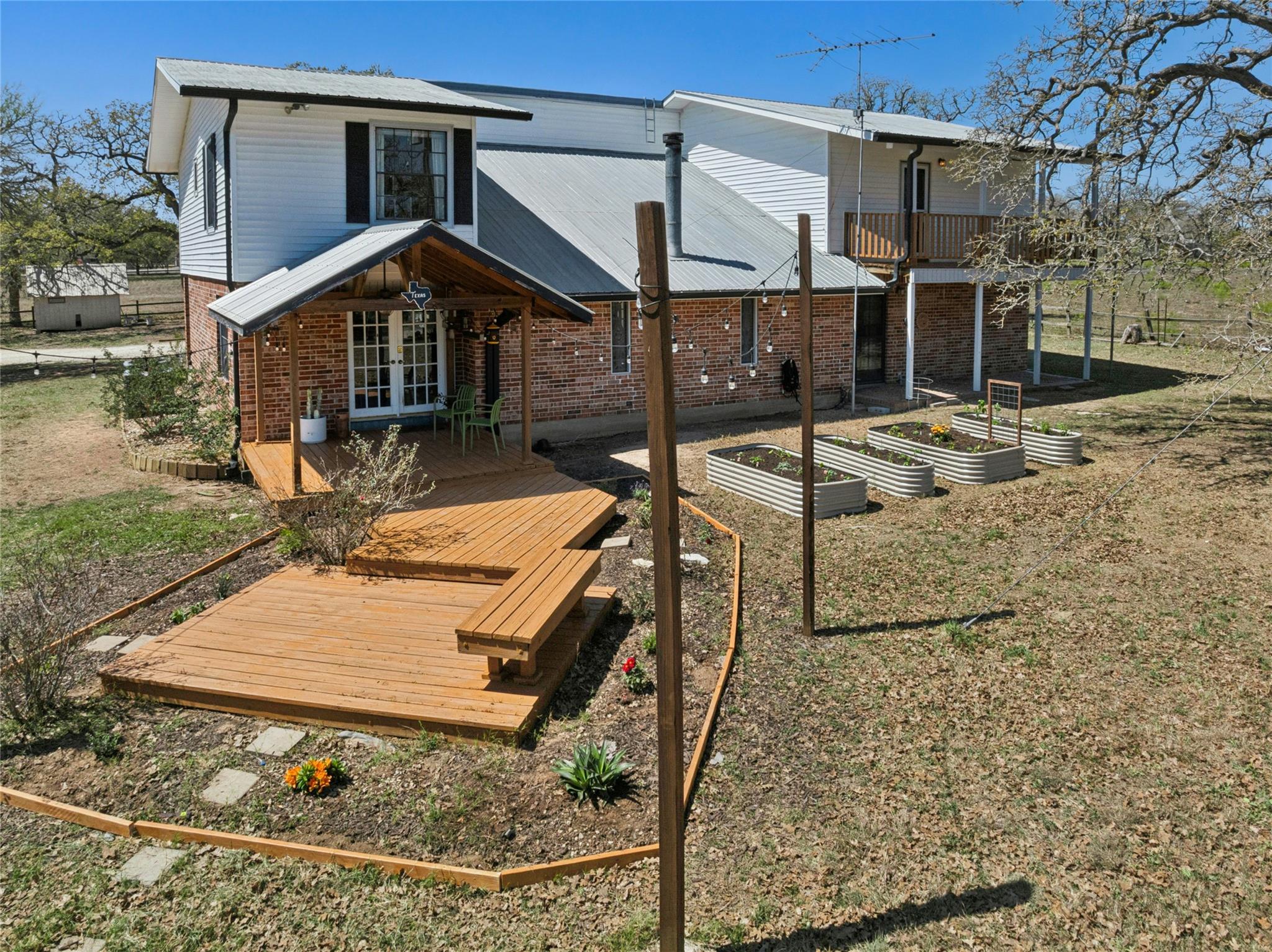 5050 Fm 535, Cedar Creek, TX 78612