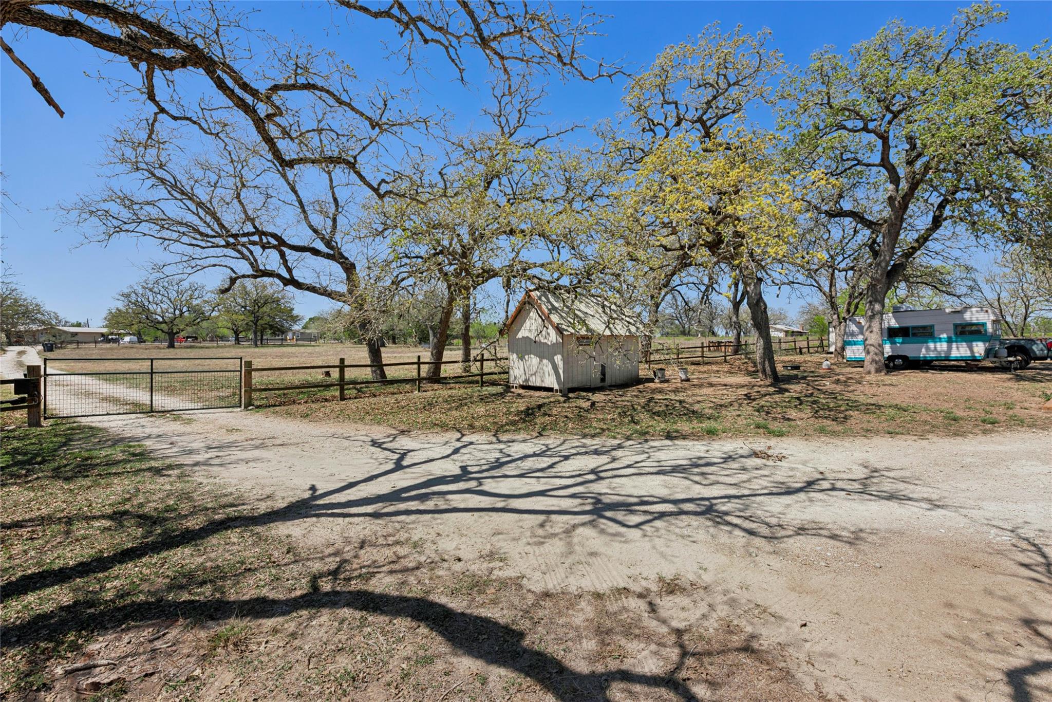 5050 Fm 535, Cedar Creek, TX 78612