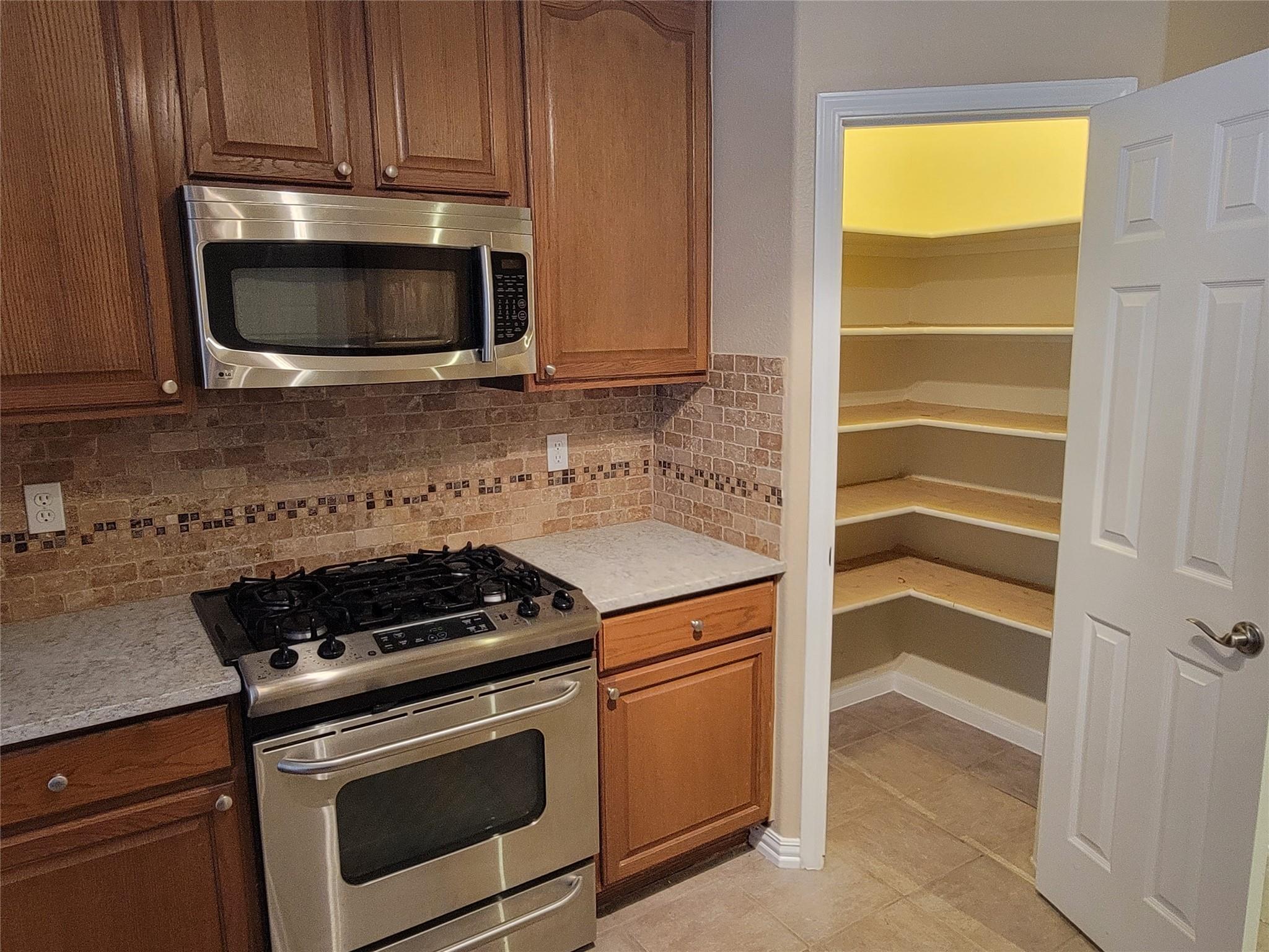 2100 Pipers Field Dr # 46, Austin, TX 78758