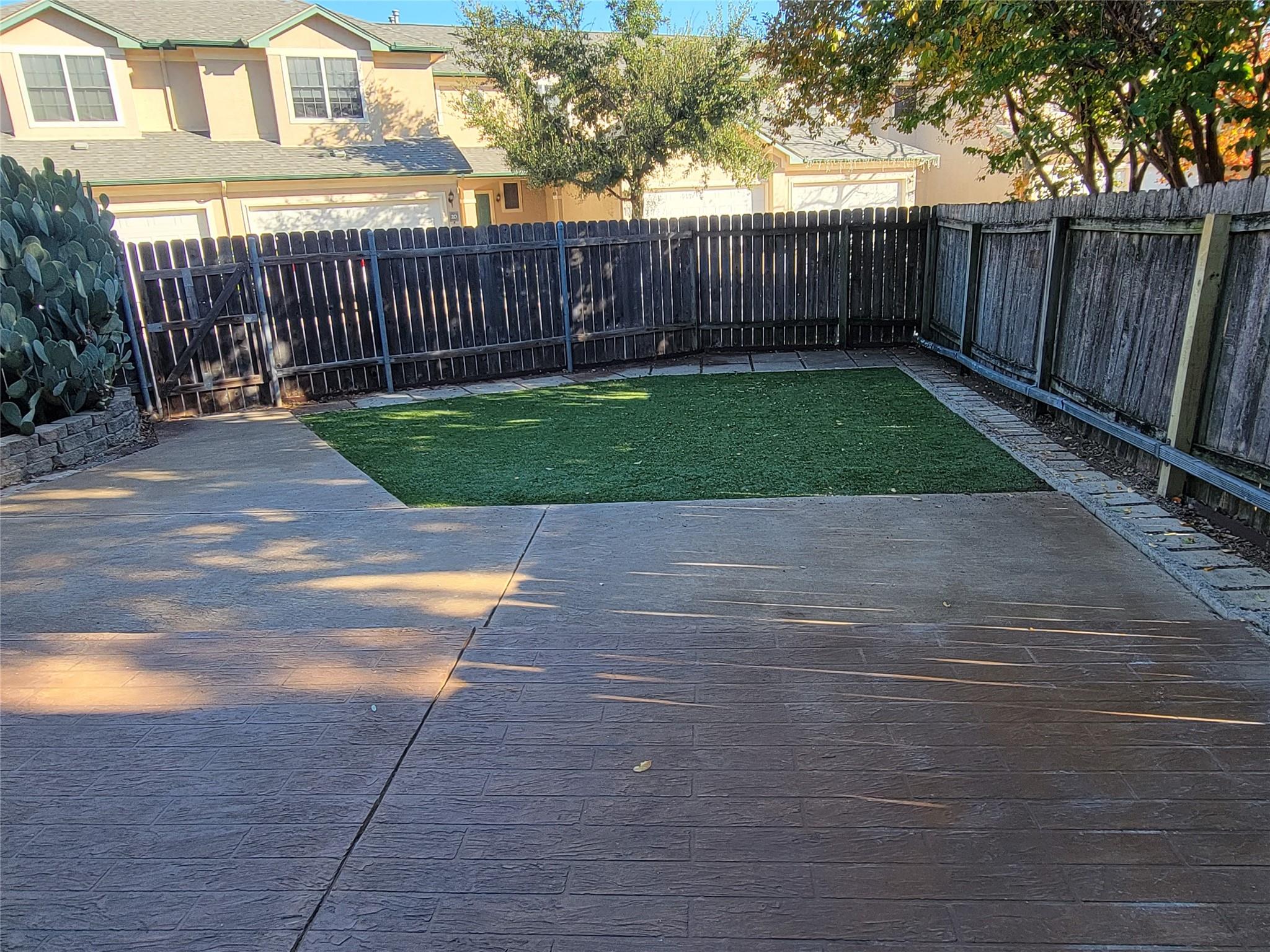 2100 Pipers Field Dr # 46, Austin, TX 78758