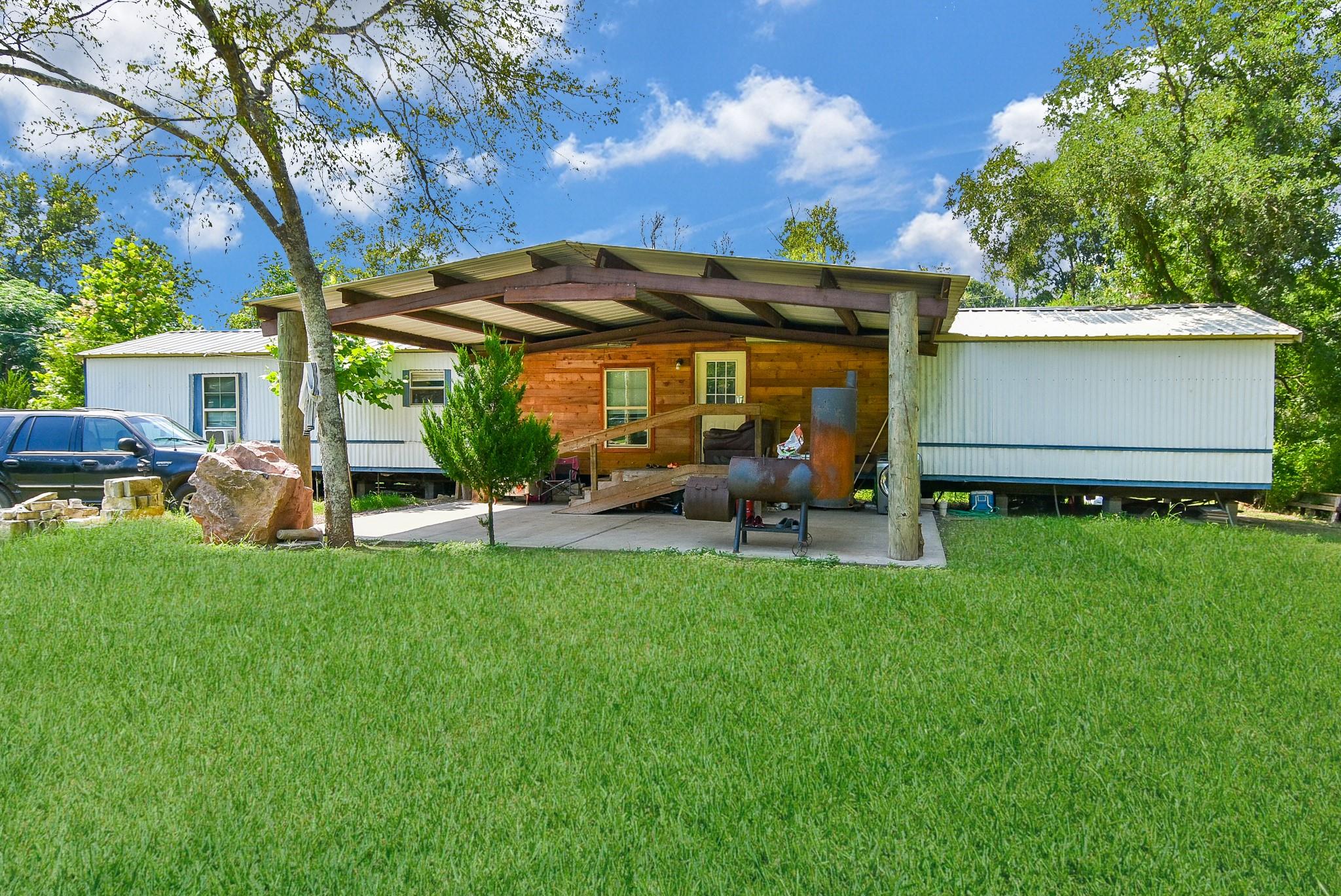 39551 Donigan Rd, Brookshire, TX 77423