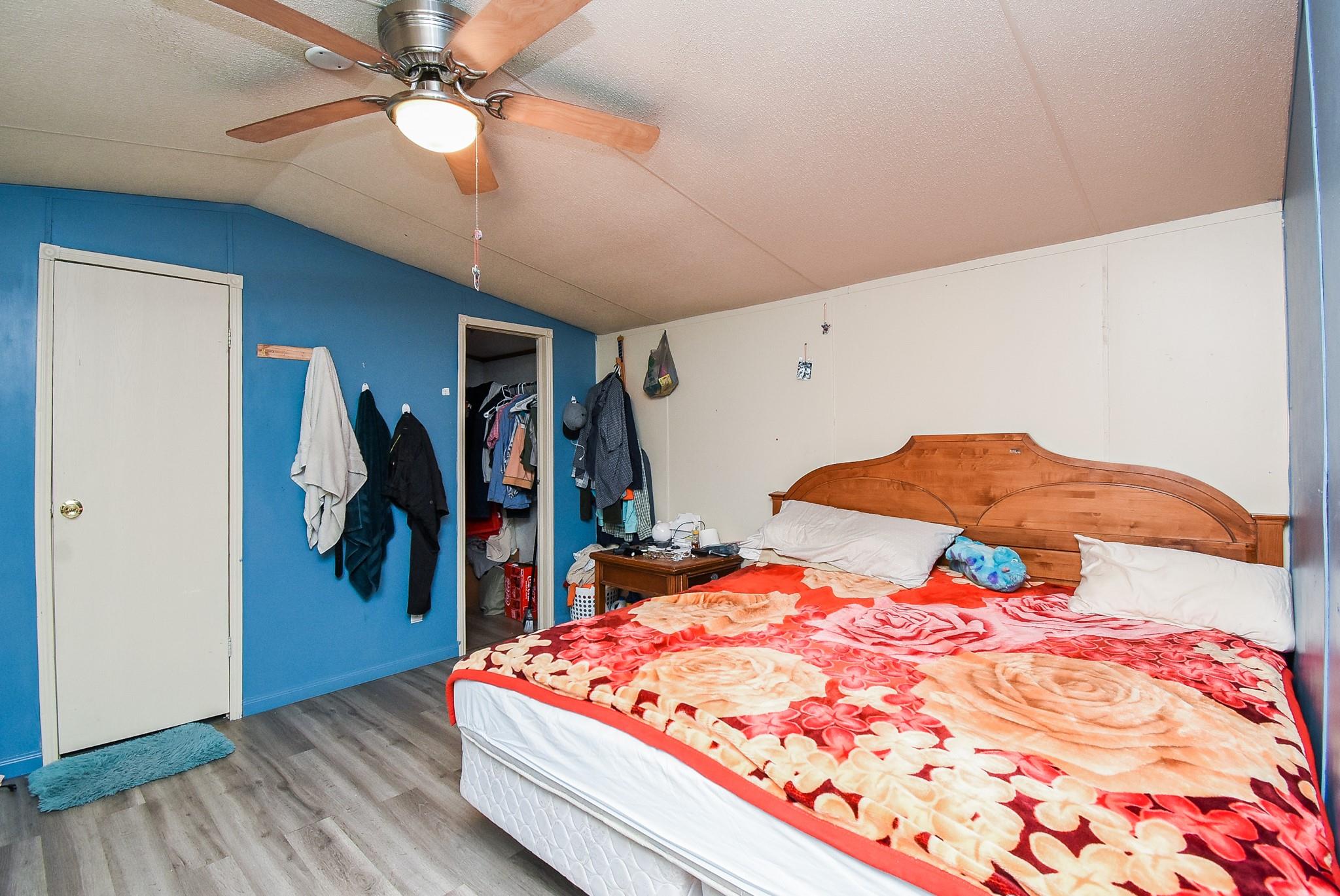 39551 Donigan Rd, Brookshire, TX 77423