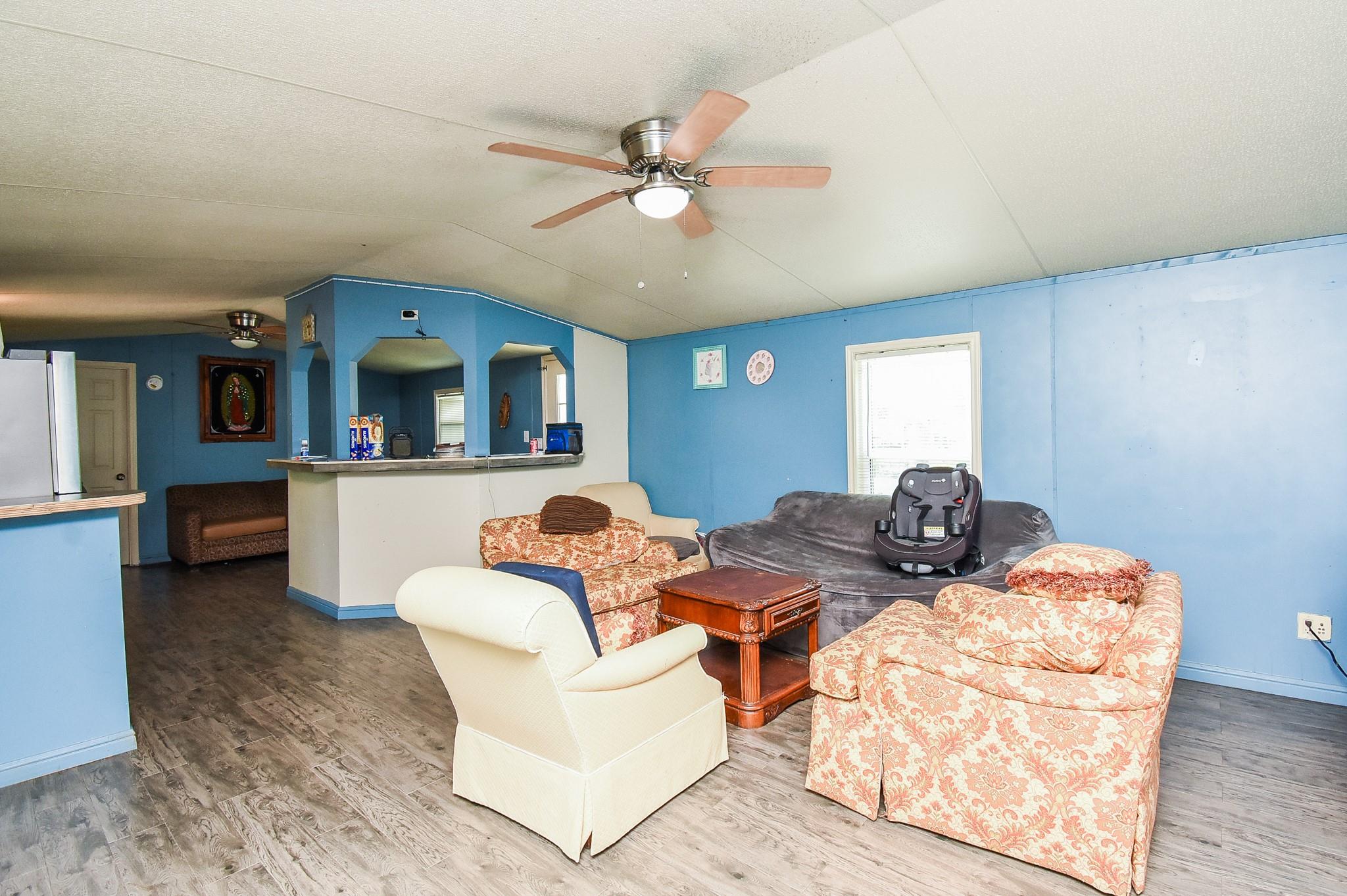 39551 Donigan Rd, Brookshire, TX 77423